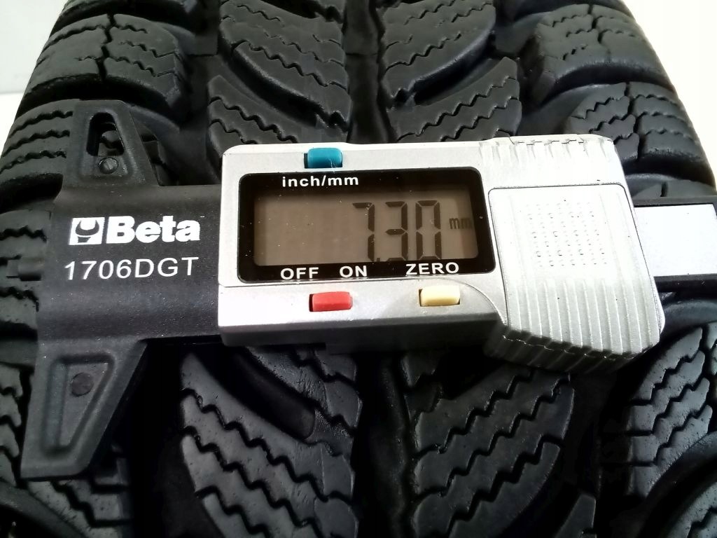 tyres Kormoran Snowpro B2 165/70/14 81T 2021 6,1mm
