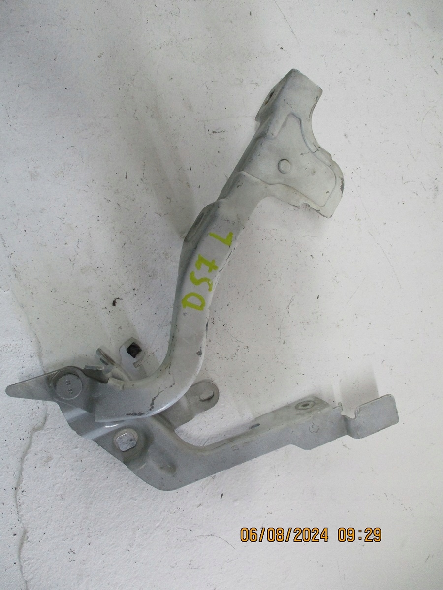 hinge bonnet hinges CITROEN DS7 9829653580 9829653680 right left