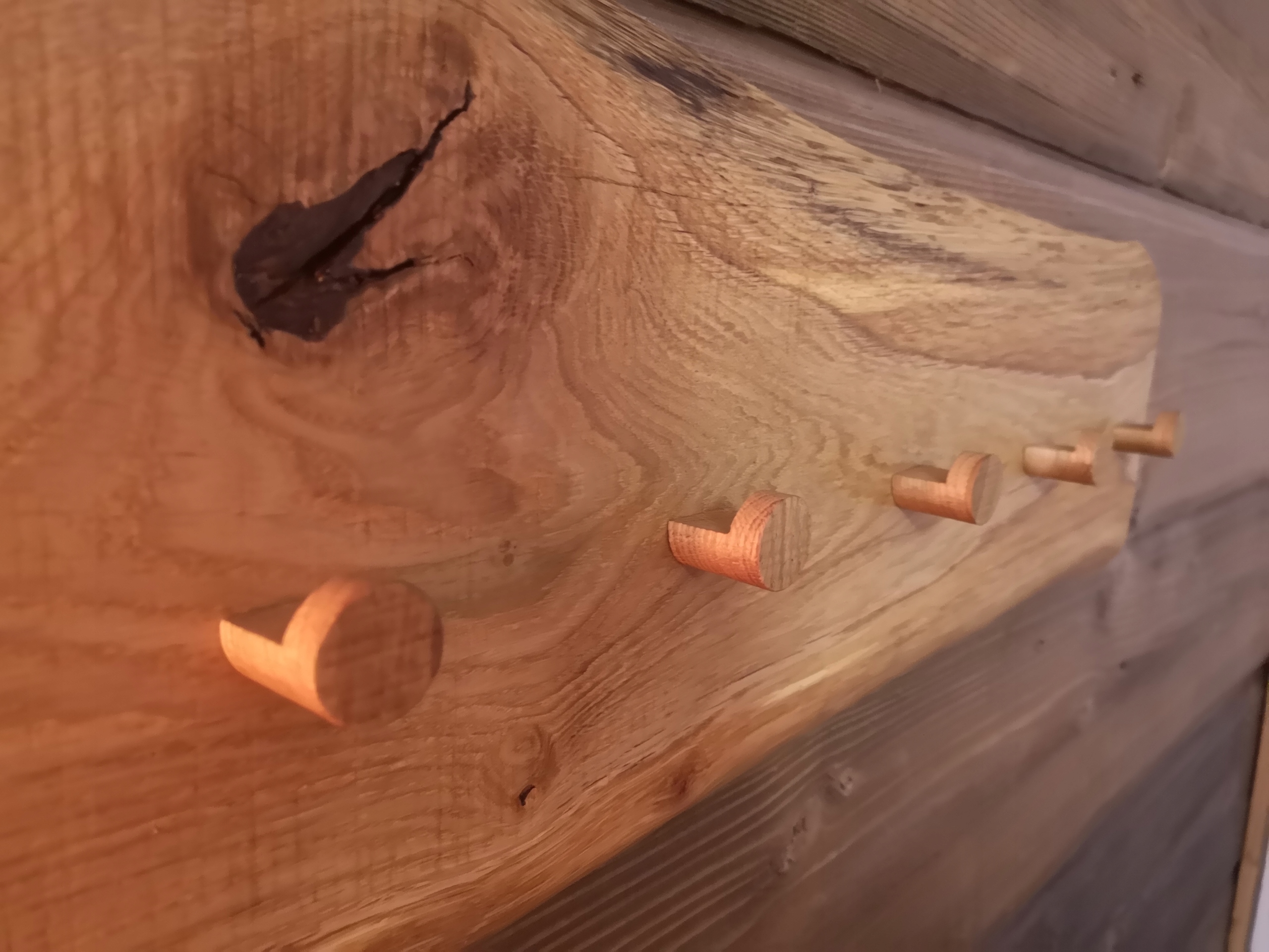 Wieszak ścienny deska dębowa Kod producenta 400