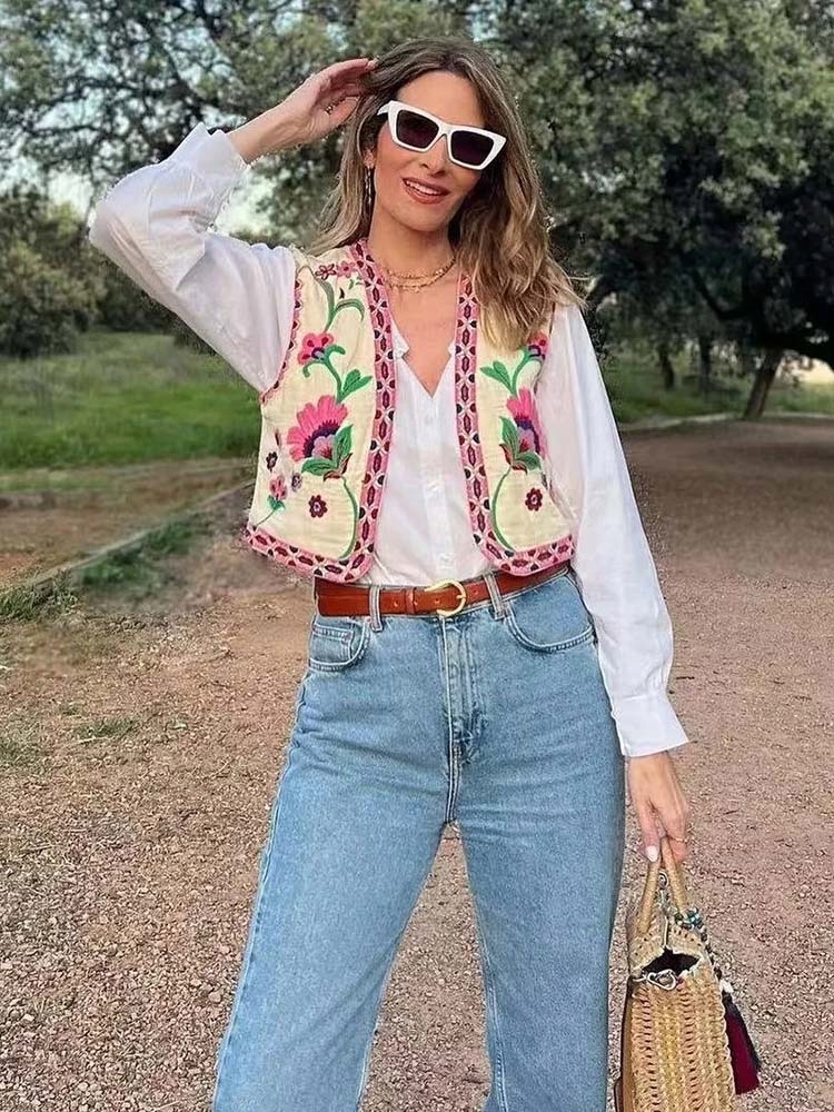 KAMIZELKA HAFTOWANA KWIATY BOHO ETNO M Rozmiar M