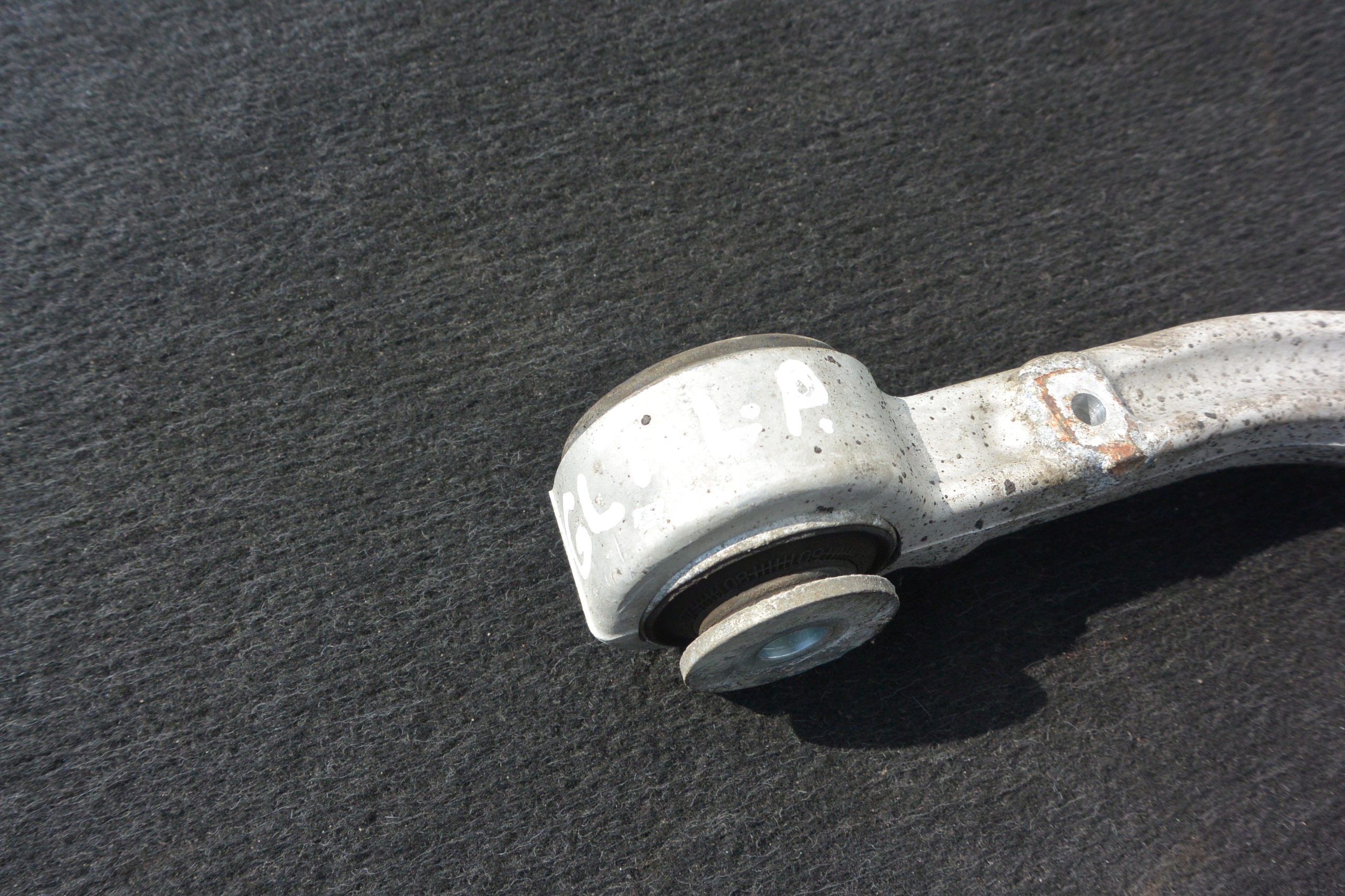 arm upper front MERCEDES-BENZ GL-class X164 ML-class W164