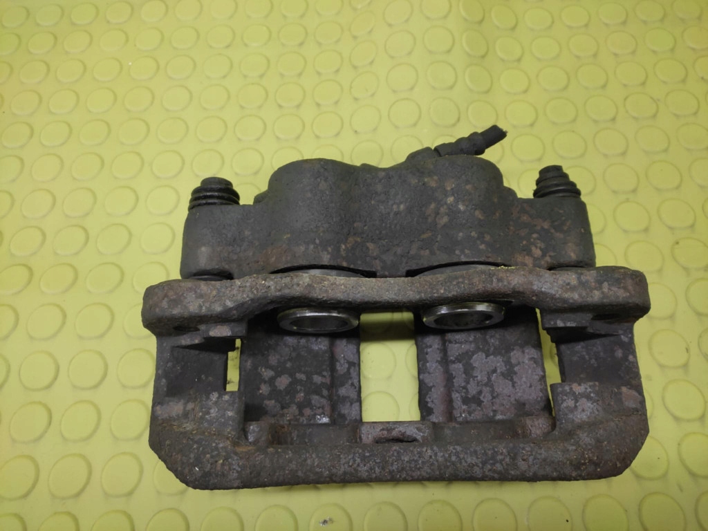 IVECO DAILY III 2.8 TD caliper brake left front