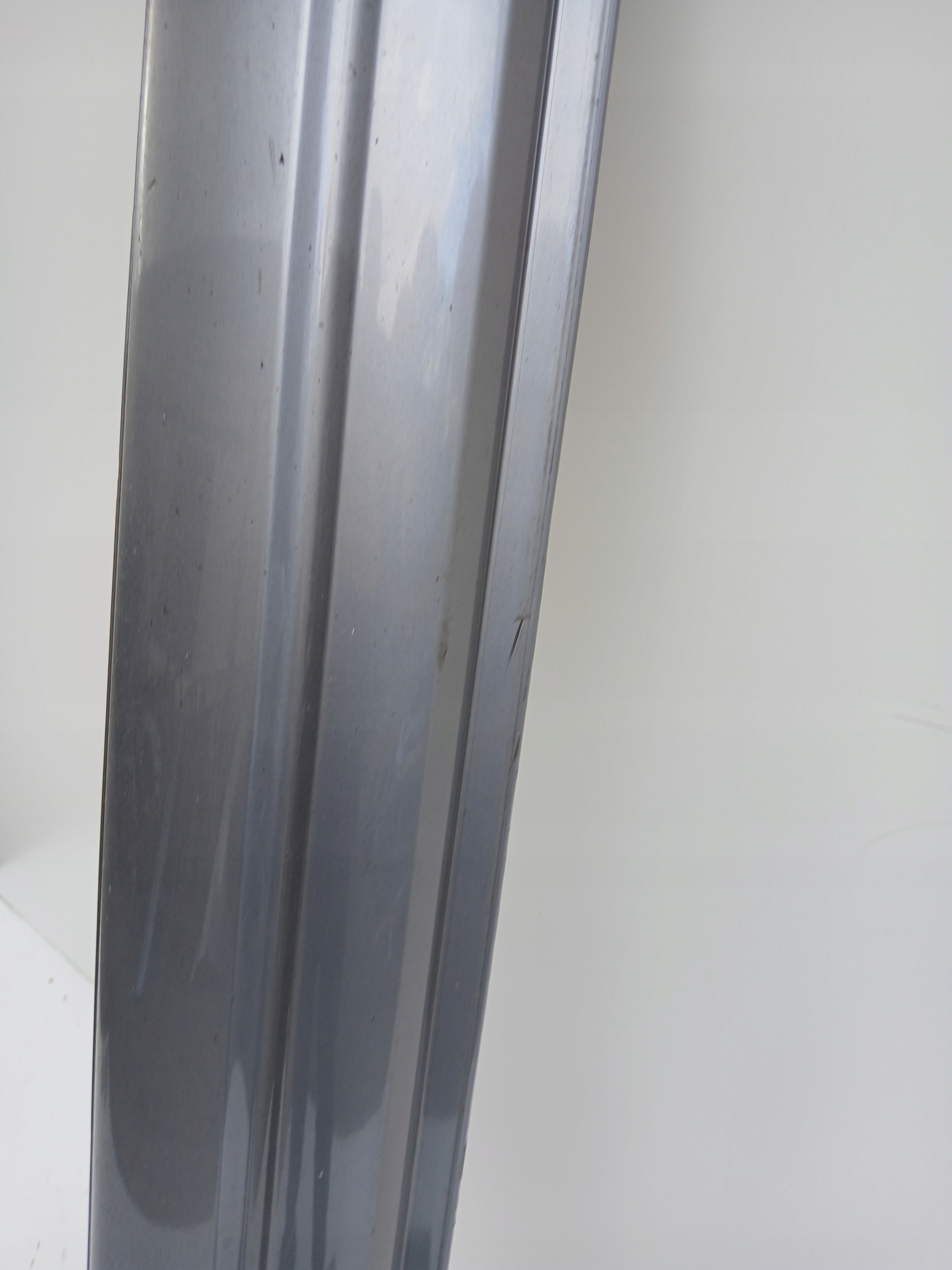 moulding threshold left BMW X3 E83 M PAKIET SILBERGRAU