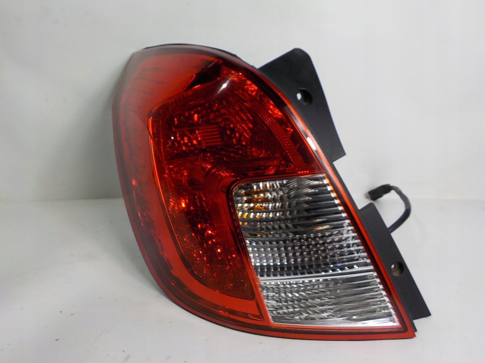 OPEL ANTARA LIFT light left rear left rear part