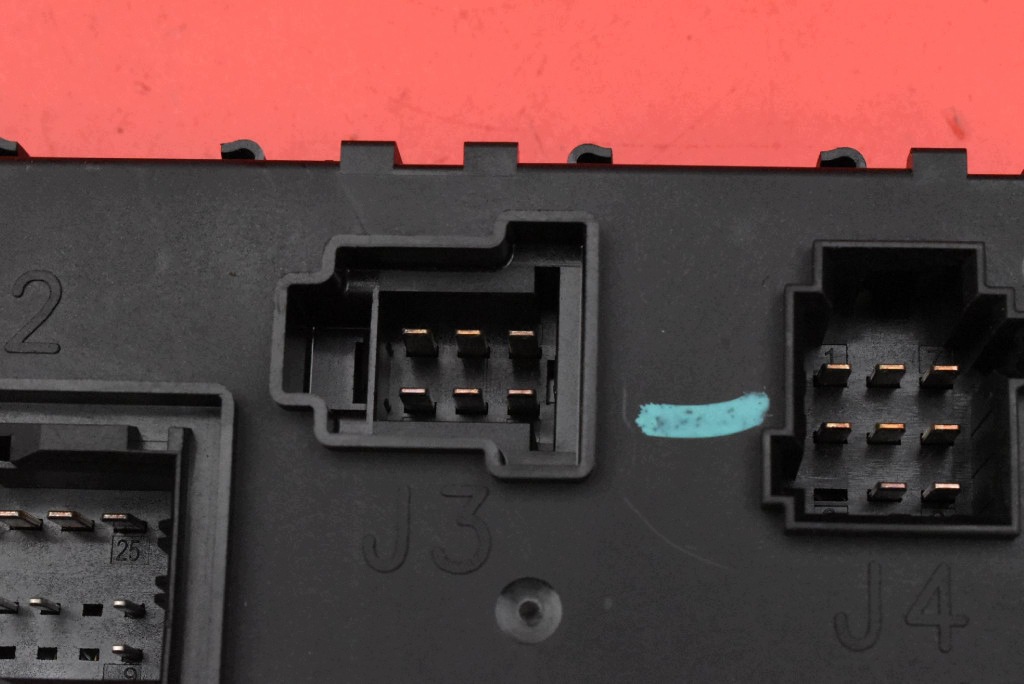control unit module chassis BCM 116RAI-001047 BAIC BEIJING X7 LIFT 23