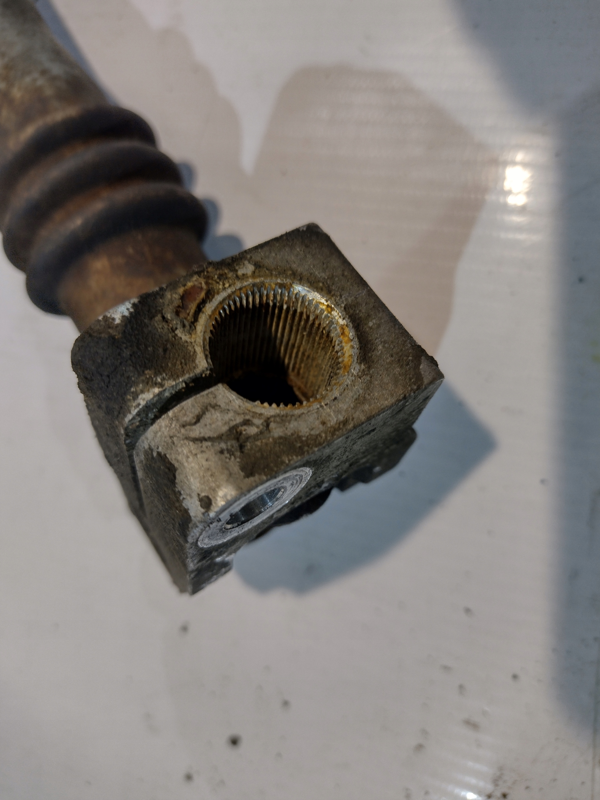 Croix Colonne de direction Volant Mercedes W212 2,2CDI