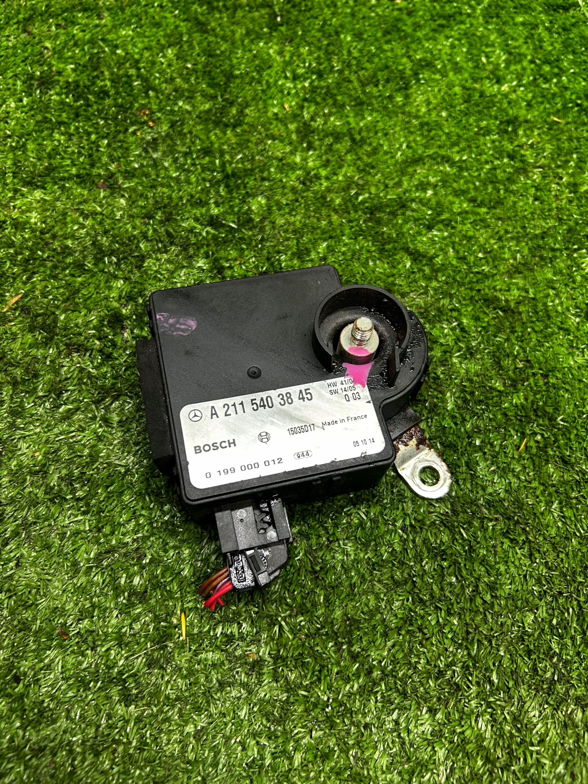 MERCEDES W211 MODUŁ AKUMULATORA 2115402745 A2115402745