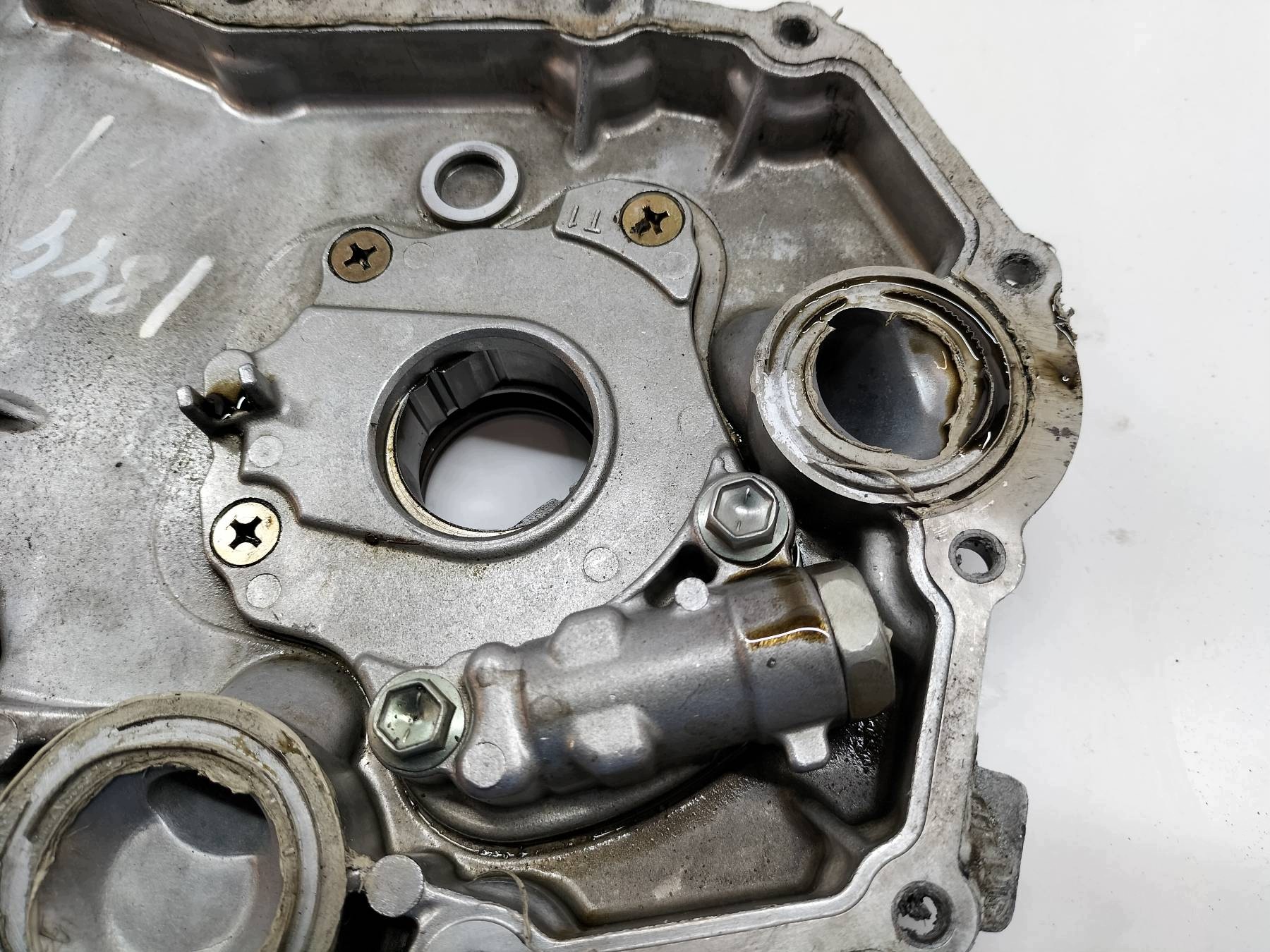 olaj szivattyú 1.4 D4D Toyota Yaris és (1999-2005)