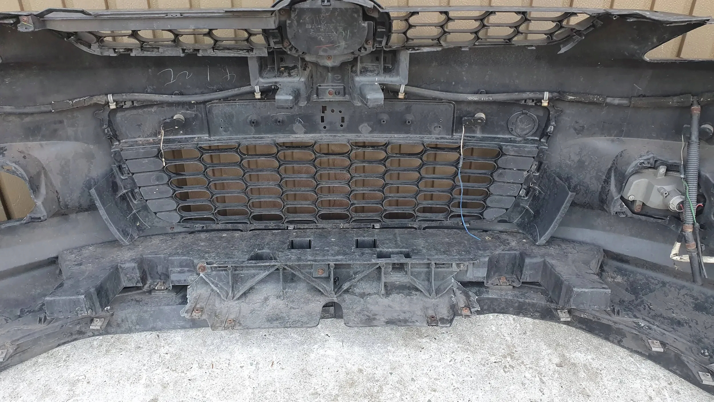 Mazda CX-7 Xenon PDC Frontstoßstange vorne $