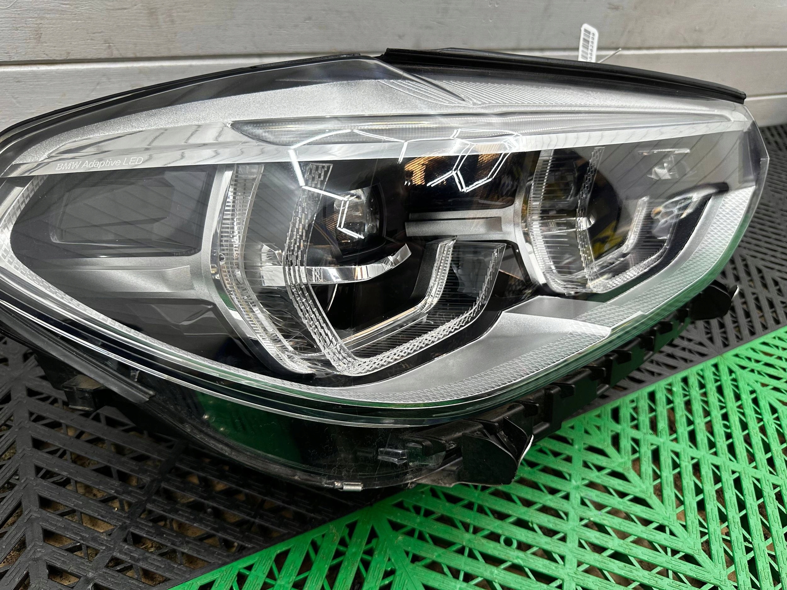 light front side right BMW X3 G01 ADAPTIV LED 8739654