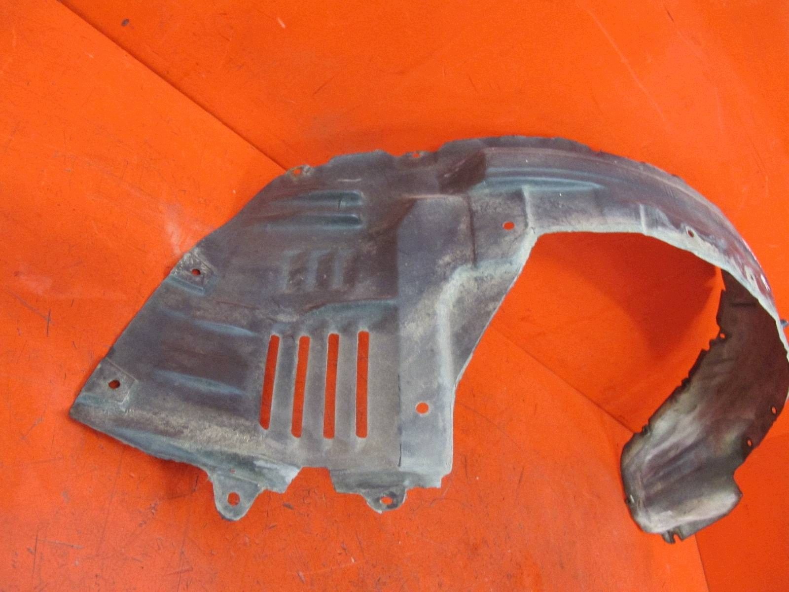 MITSUBISHI PAJERO 4 IV 06- mudguard right front front