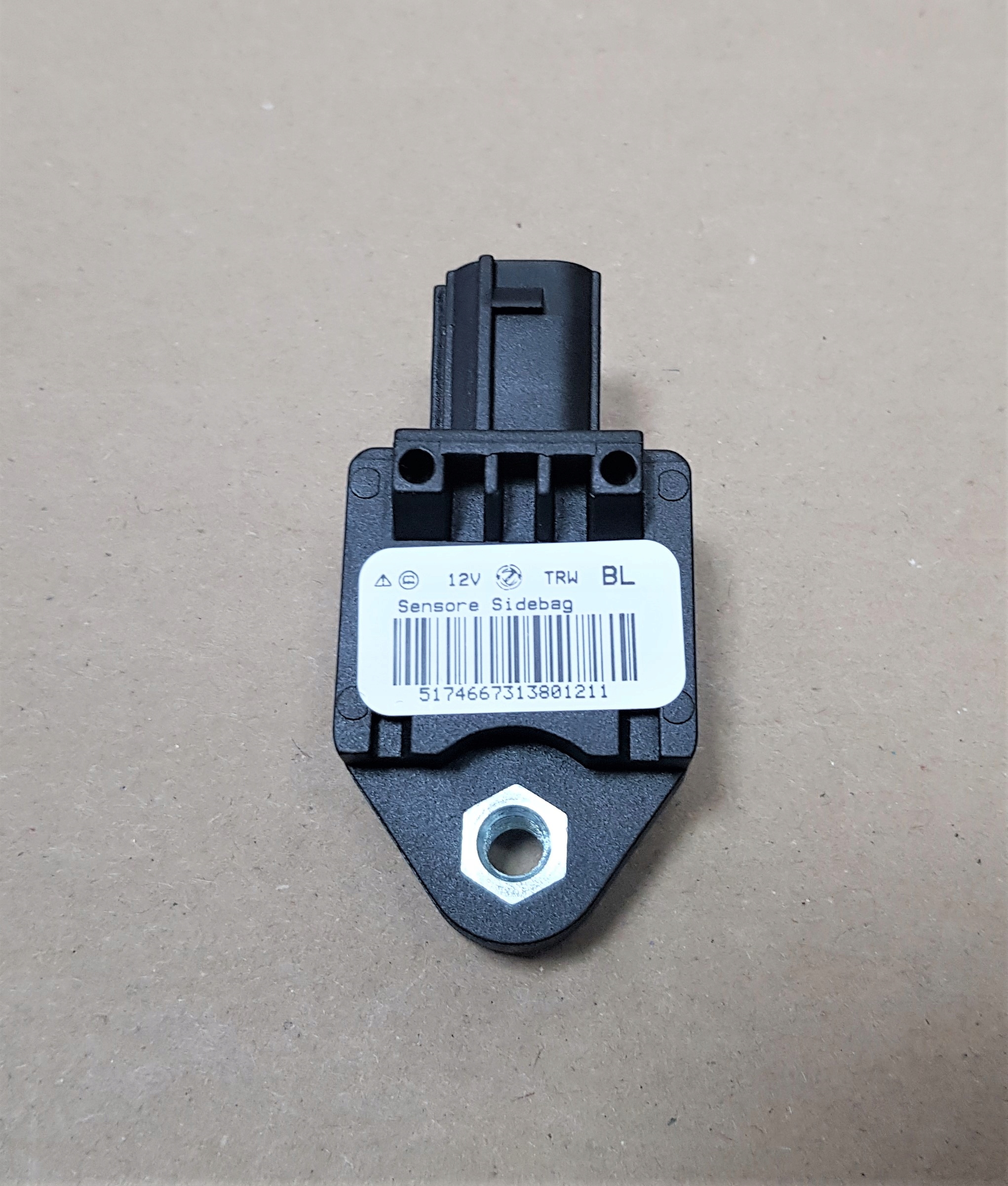 CZUJNIK UDERZENIA BOCZNY AIRBAG 51746673 Producent czesci Fiat OE