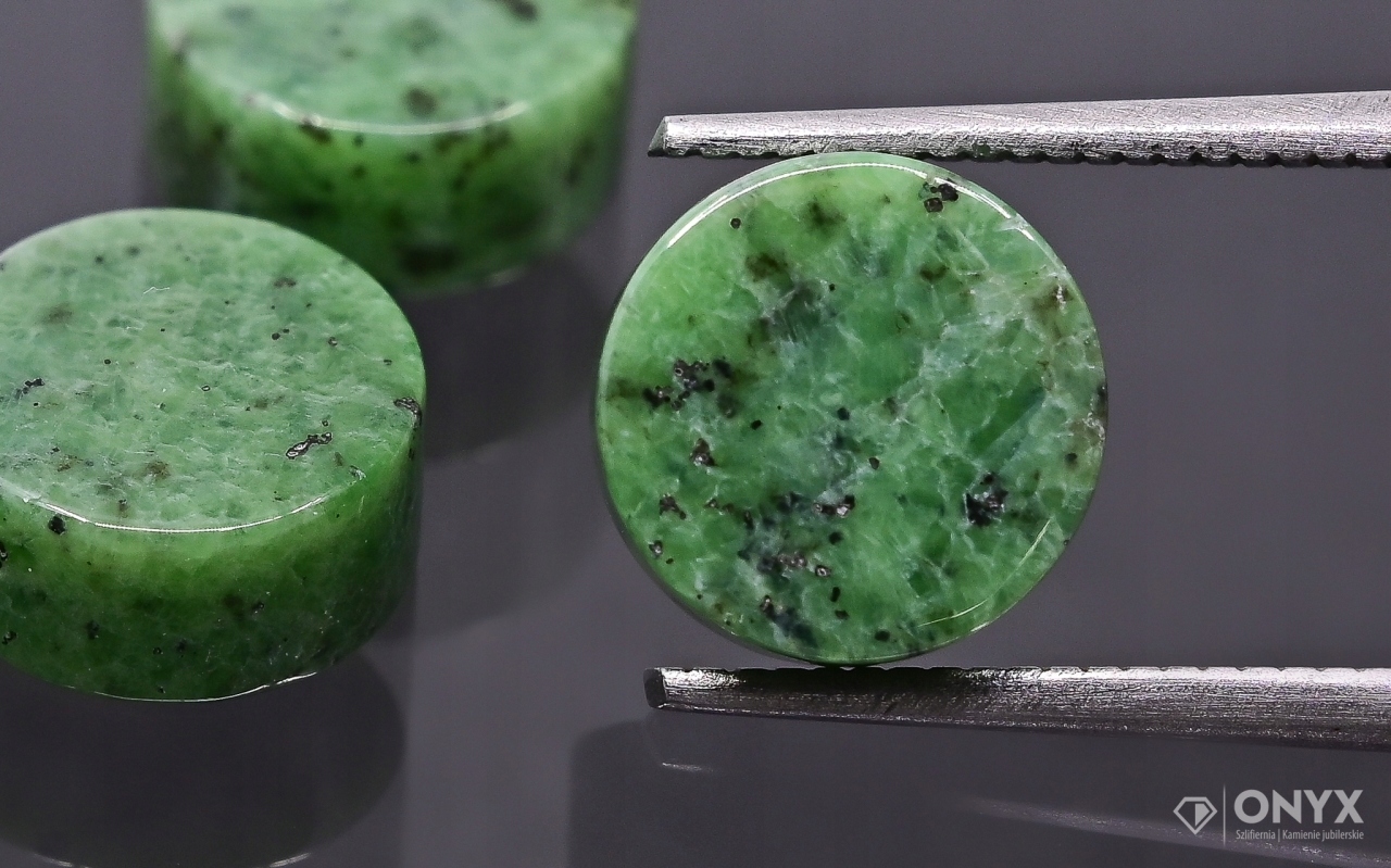 Jaspis zelený mělký kulatý fi 17 mm