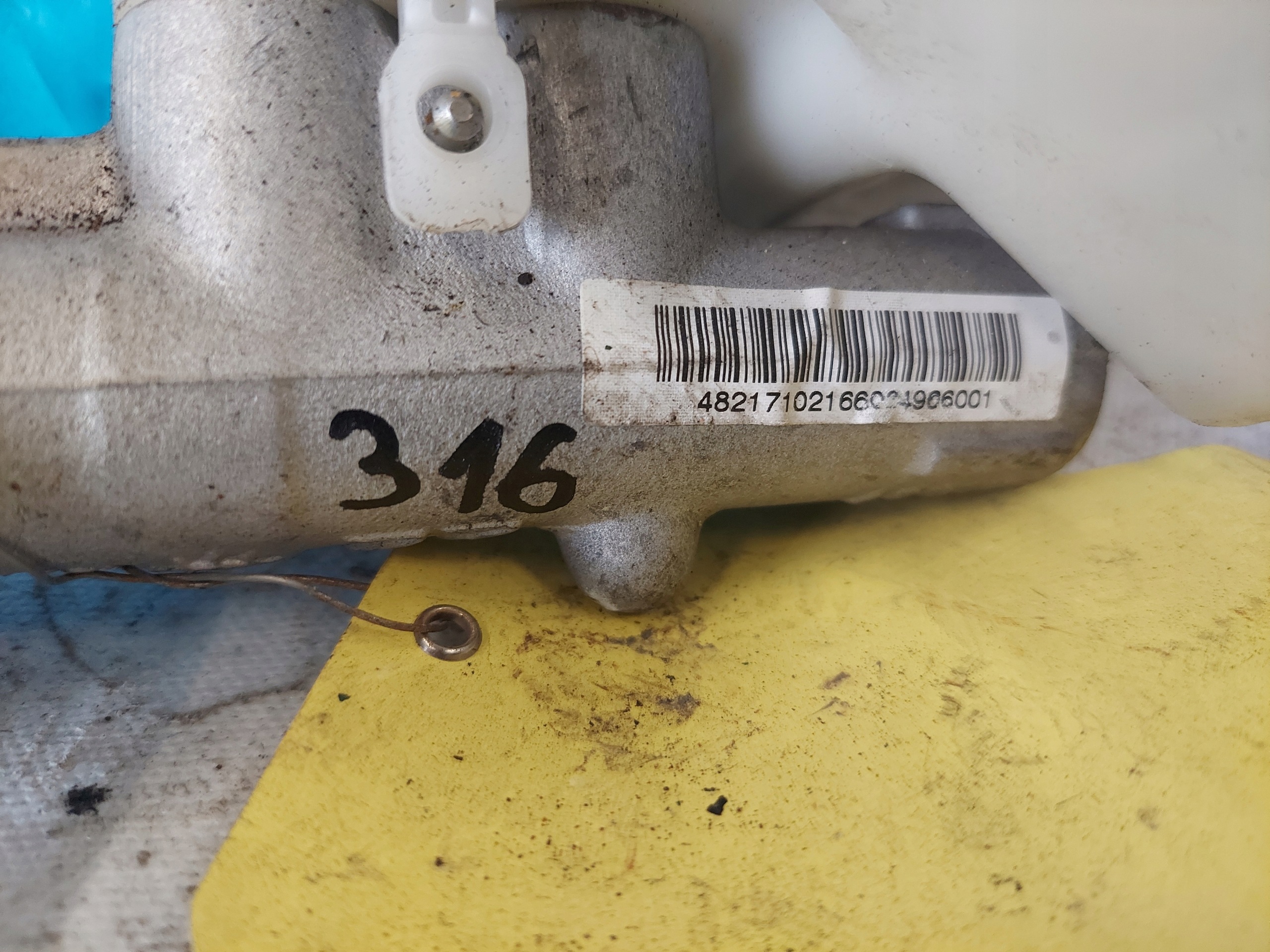 Servofreno CORSA C 1.2 B BOSCH Y21537