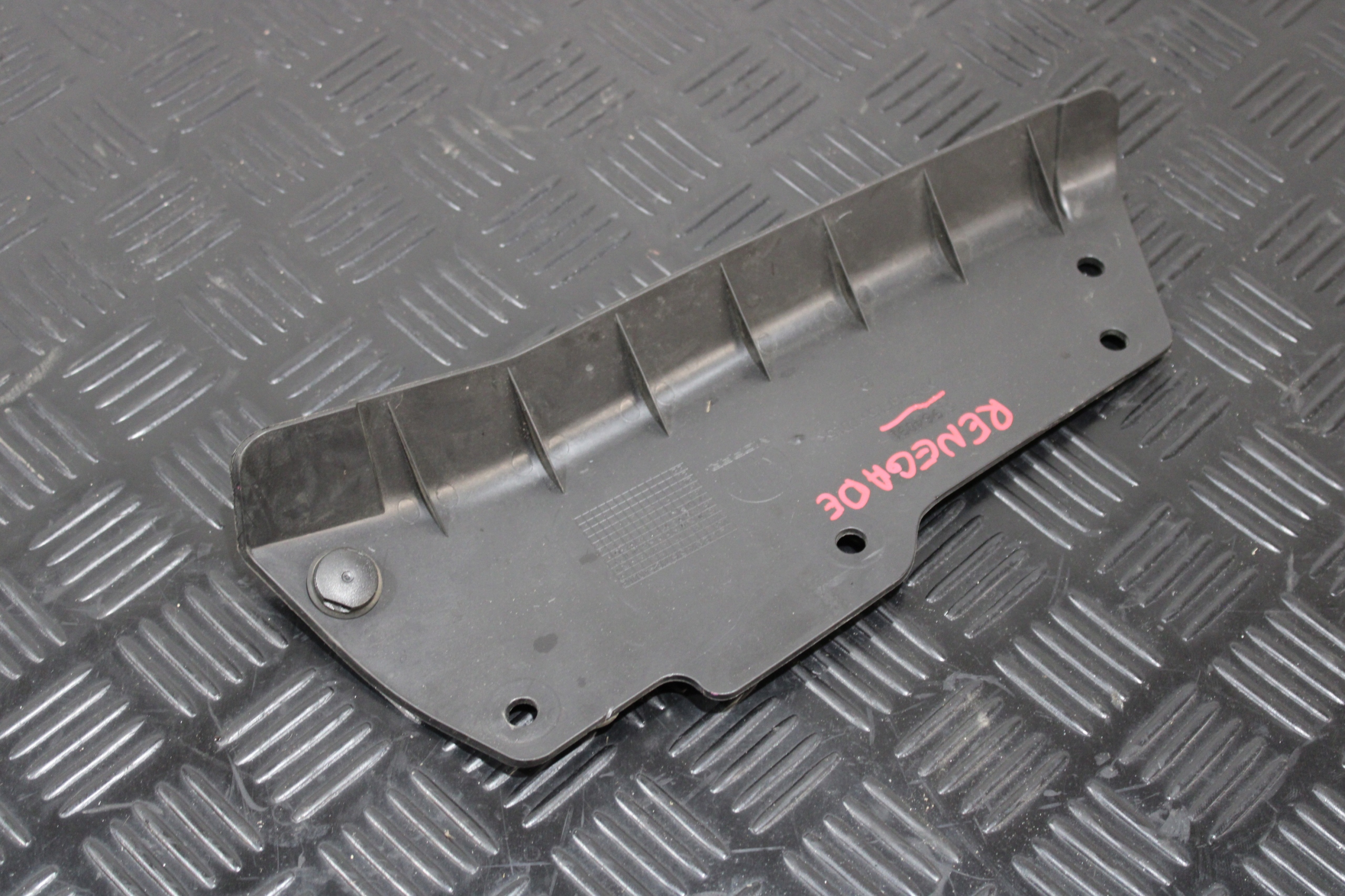 cover under the window 51964091 JEEP RENEGADE