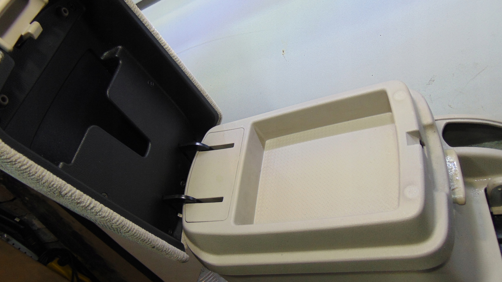 Hyundai SONATA V тунель средний