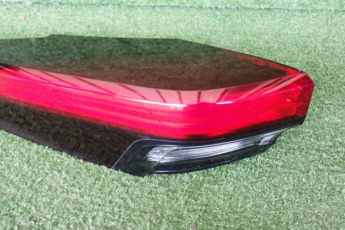 TOYOTA C-HR CHR II 24- light left rear rear part