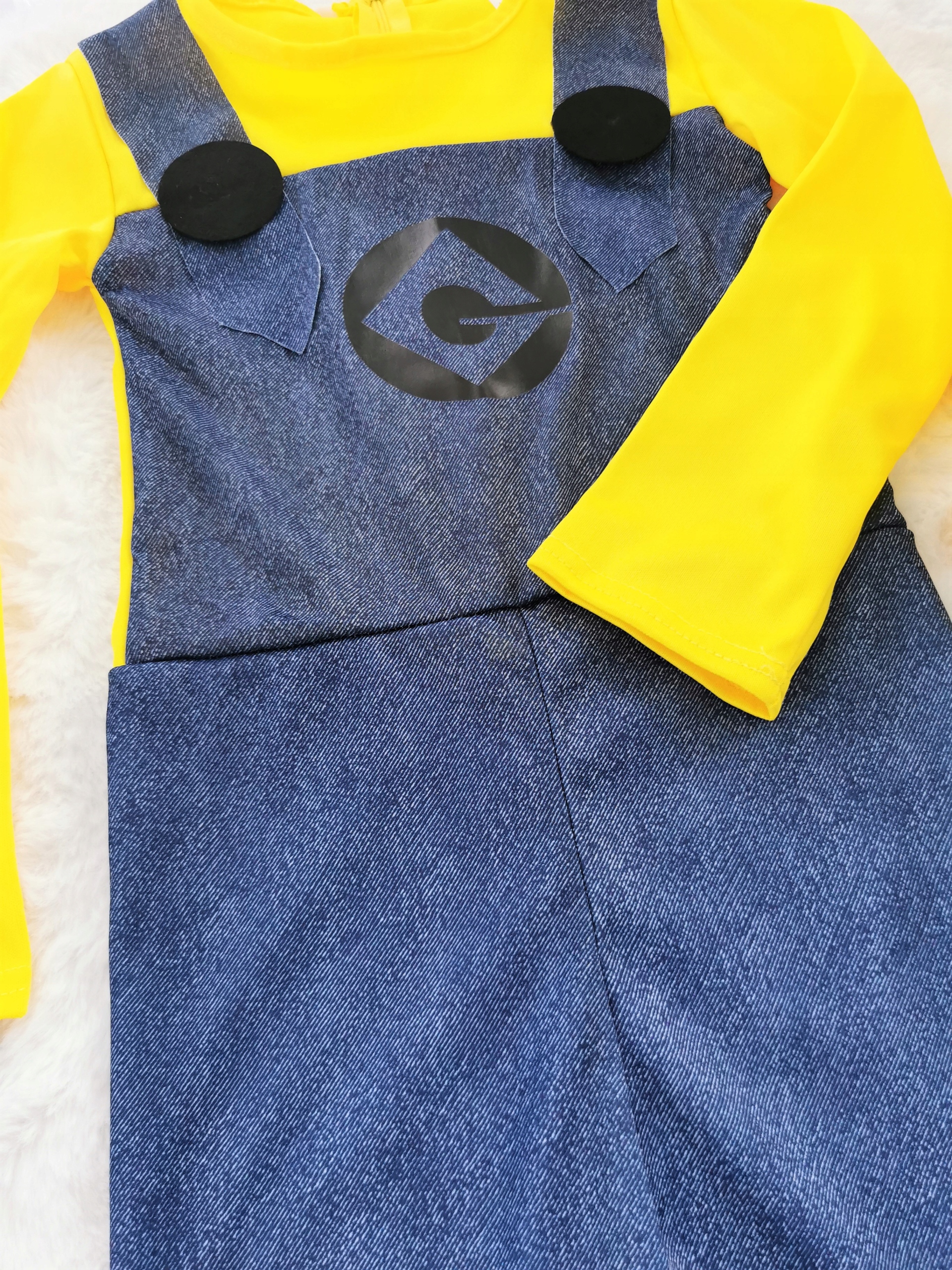 KOSTIUM strój PRZEBRANIE MINIONEK gogle MINIONKI Rozmiar 110