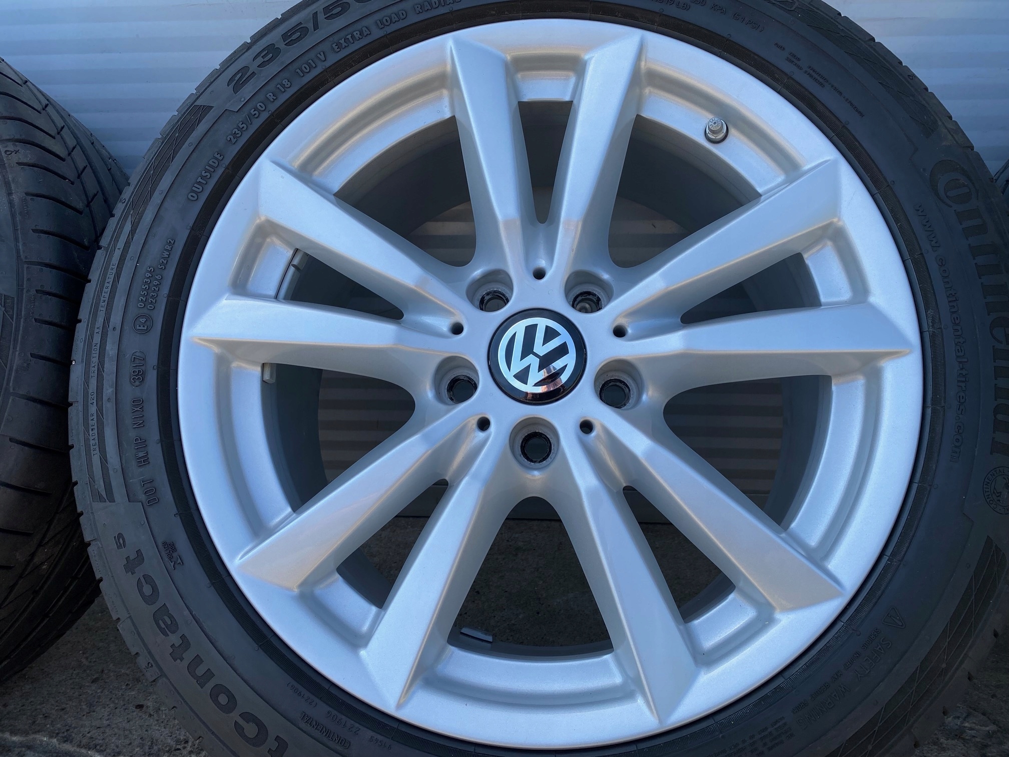 KOŁA LETNIE VW T5 T6 MULTIVAN 18 ' Continental Rodzaj opon Letnie