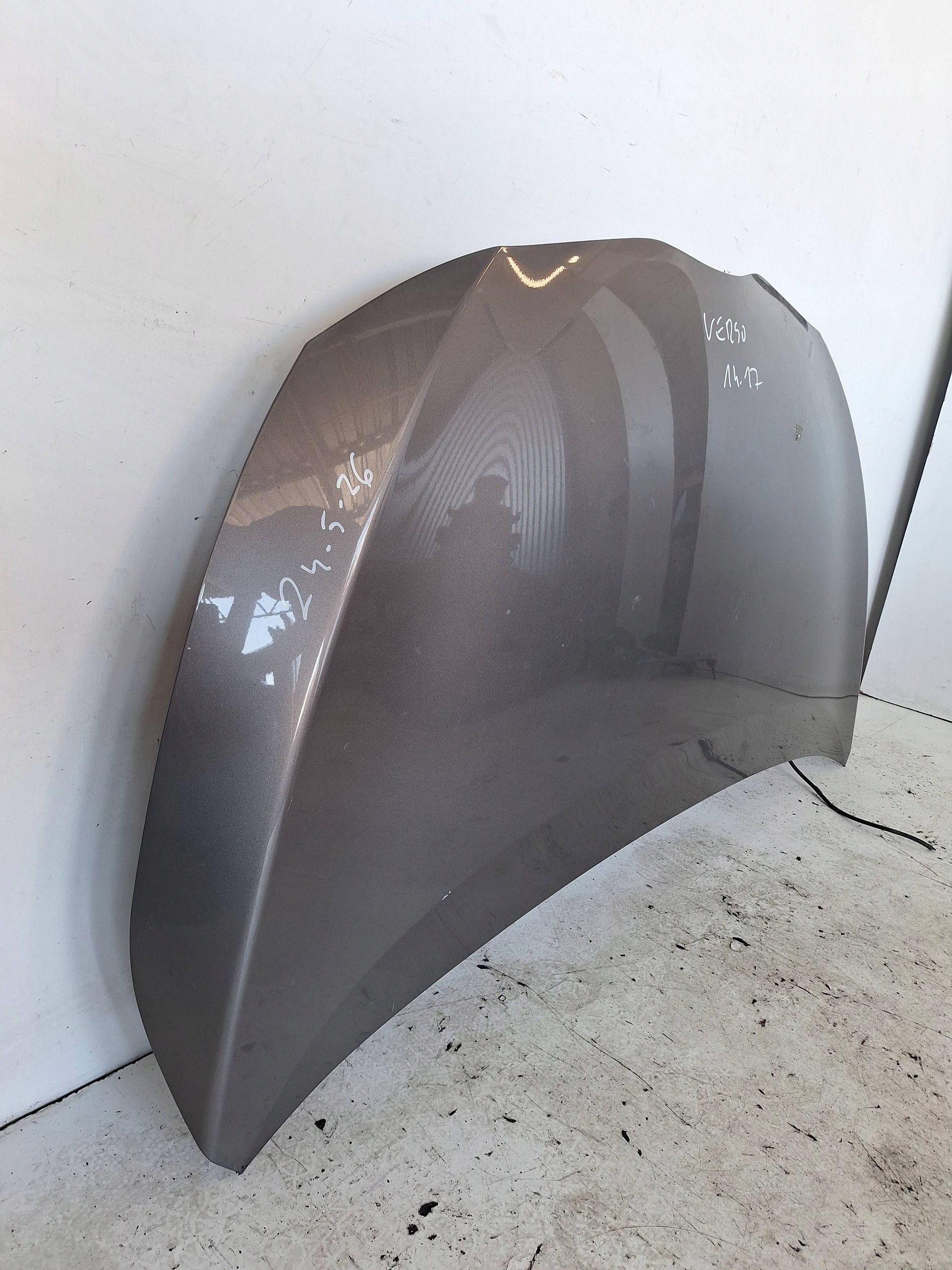 TOYOTA VERSO LIFT 14-17 Capot