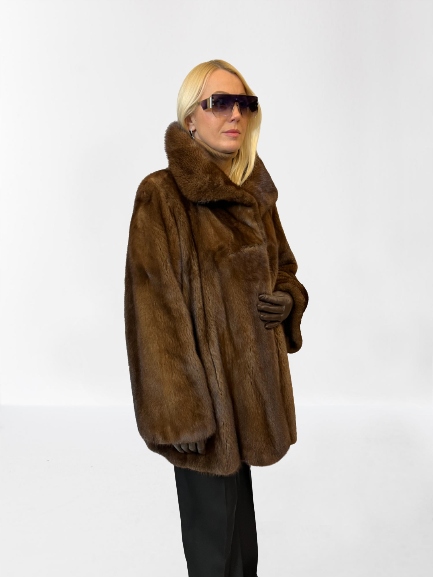 Kurtka grzbiety norcze