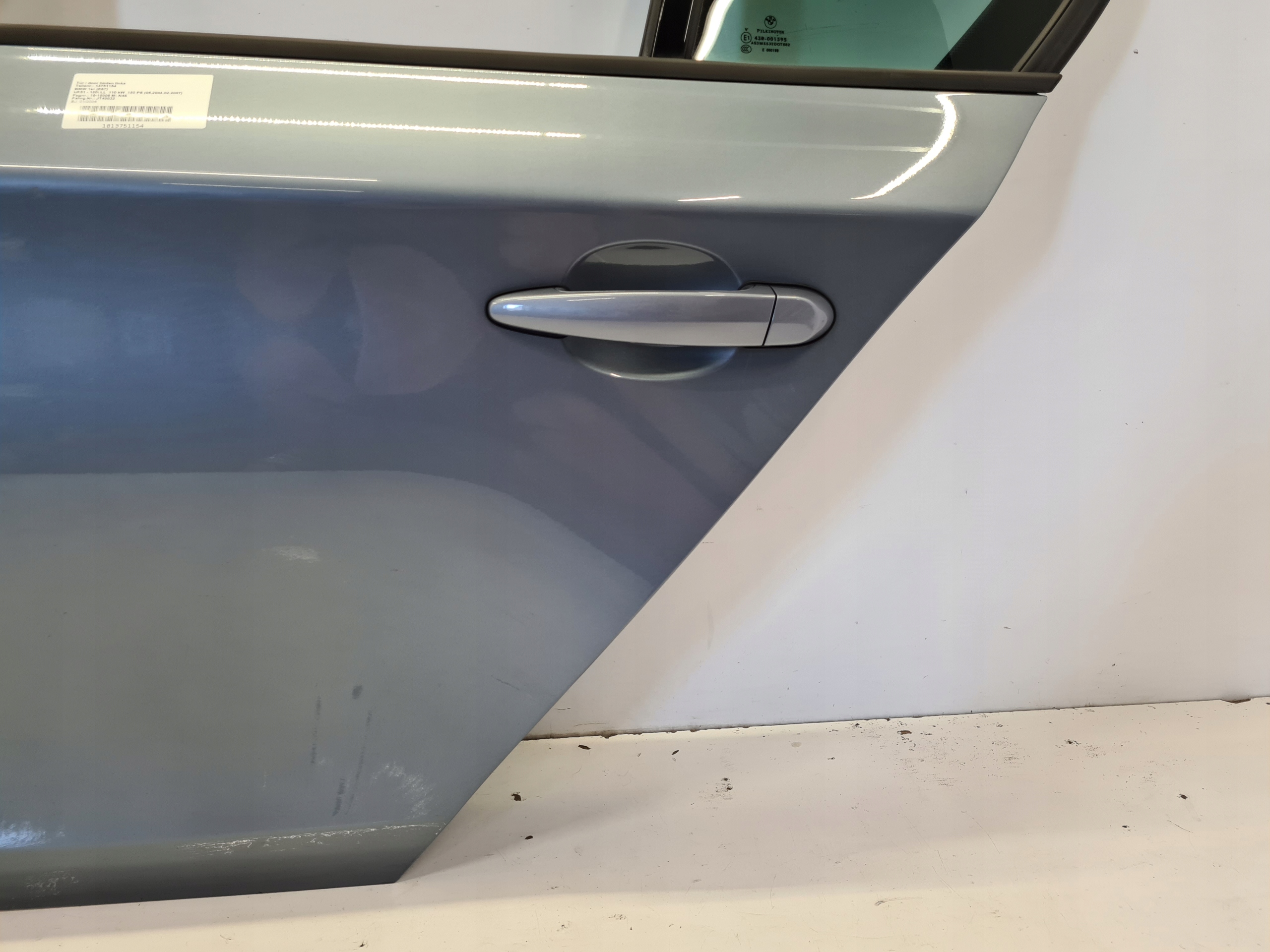 BMW 1 E87 DRZWI LEWY TYŁ A18 Strona zabudowy tył - lewa