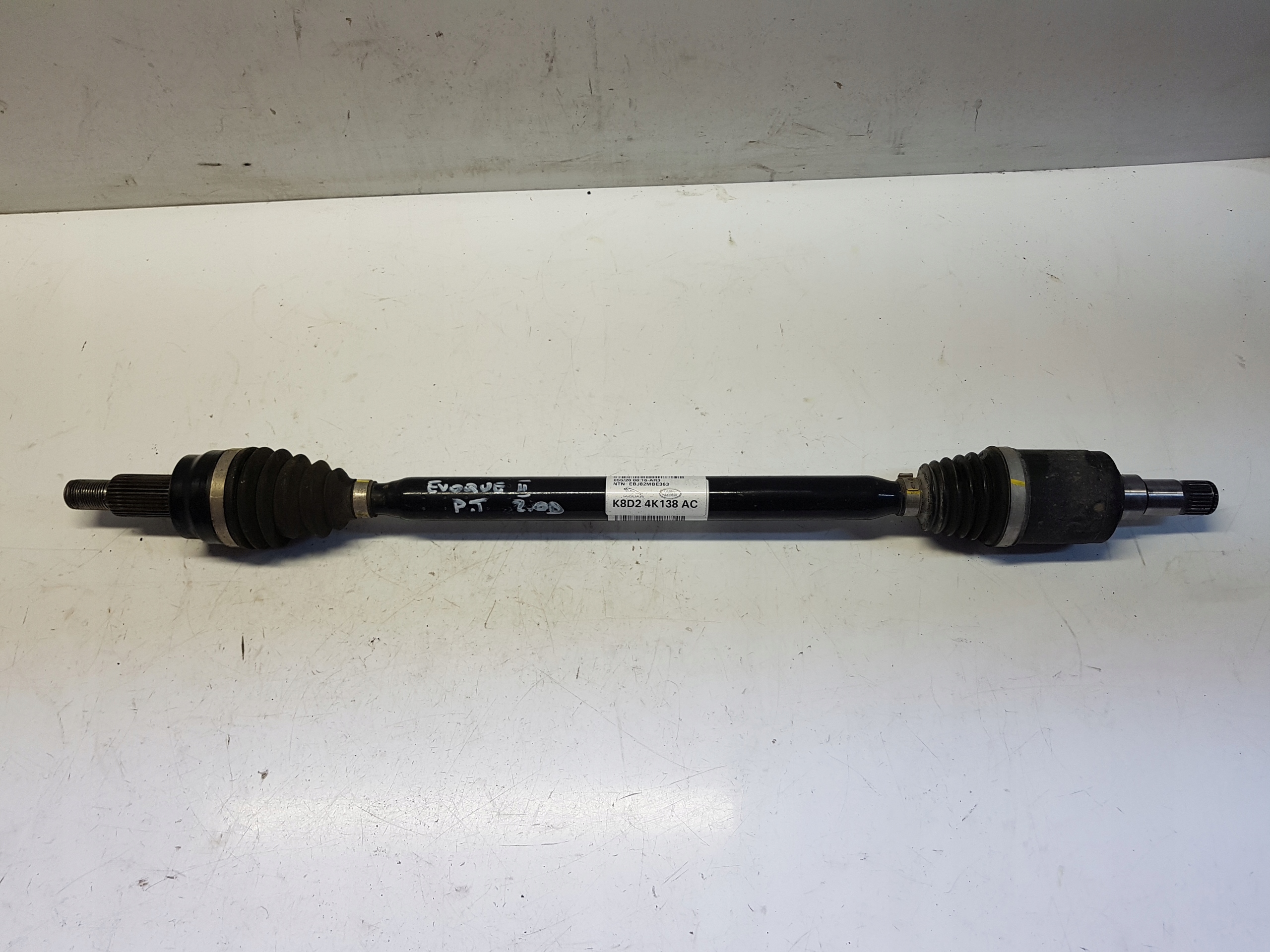 RANGE ROVER EVOQUE II semi-axis right K8D2-4K138-AC