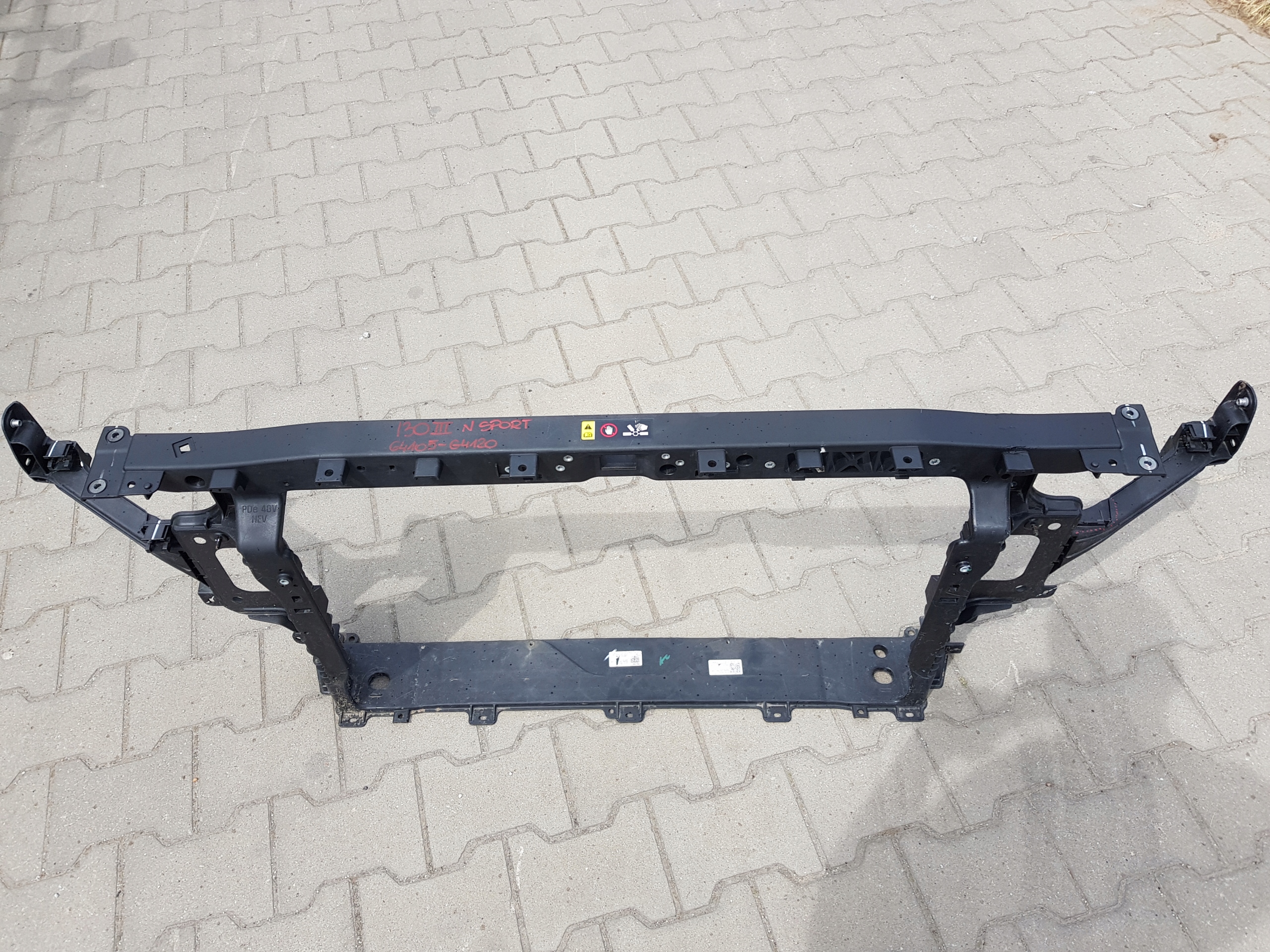 KIA CEED III pillar iron support panel for radiators 2018