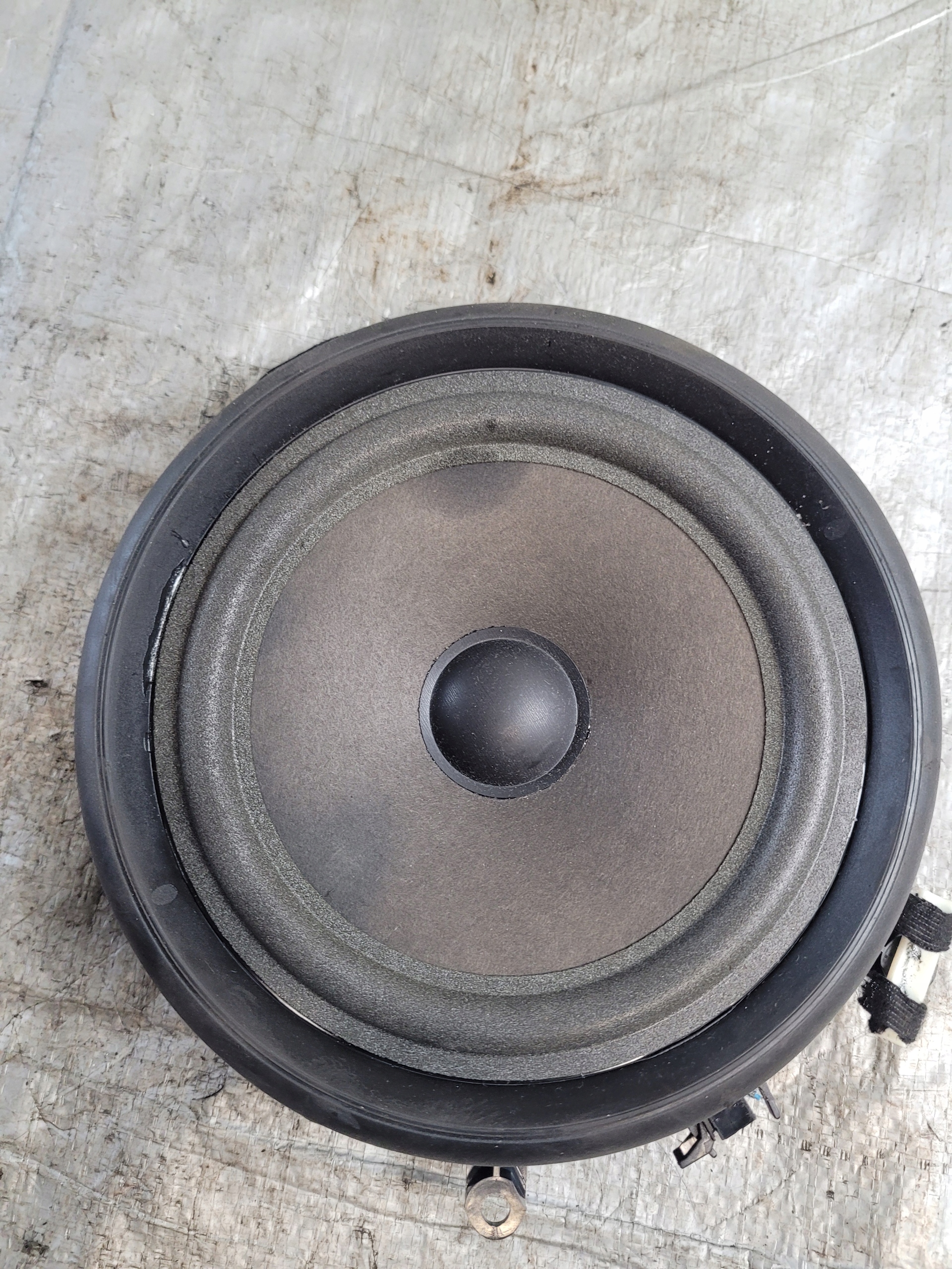 speaker door OE 8E0035411 AUDI A4 B6 03r.