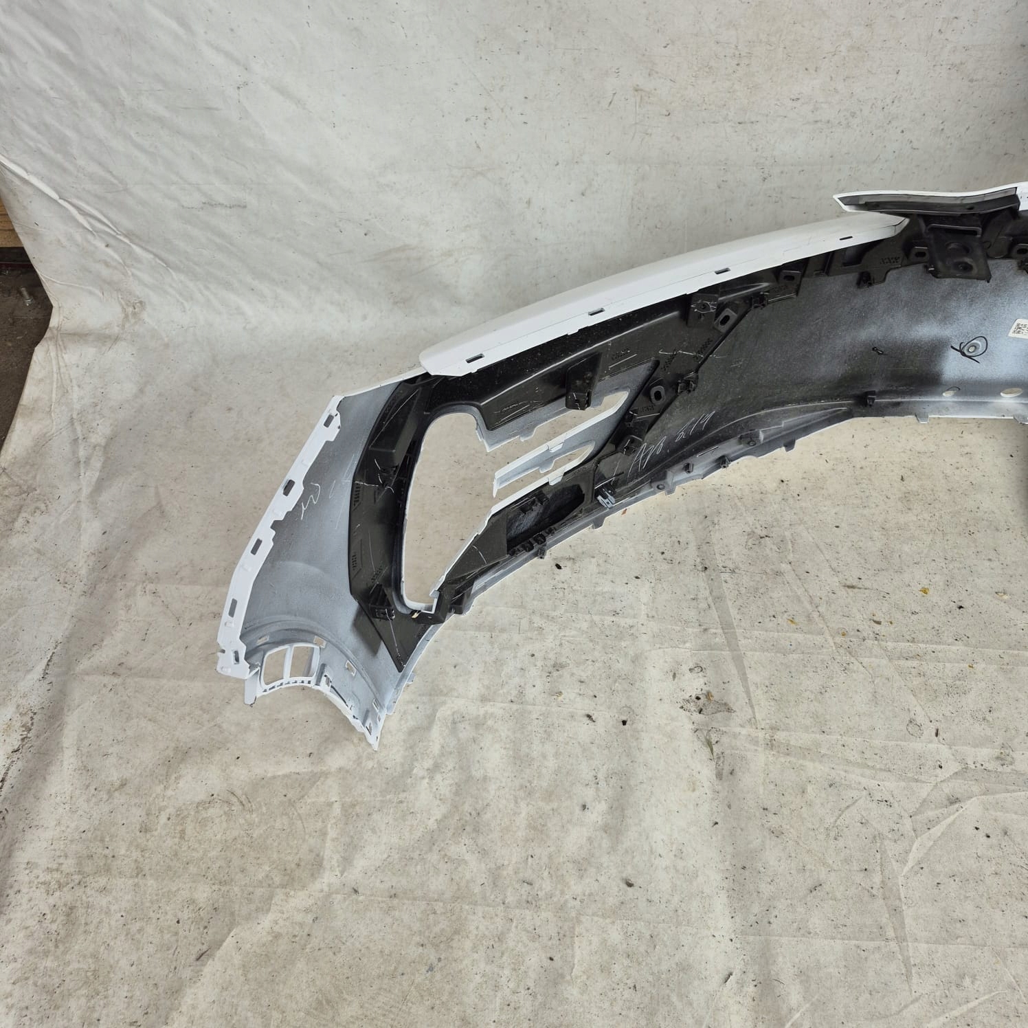BYD SEAL U 23- bumper front front PDC
