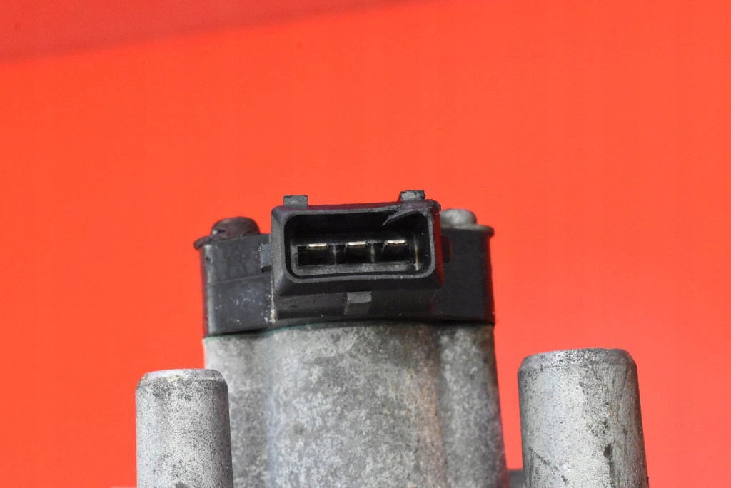 ДРОССЕЛЬНАЯ ЗАСЛОНКА MHB000080 ROVER 25 1 и 1.6 16V 109 ЛС 99-05