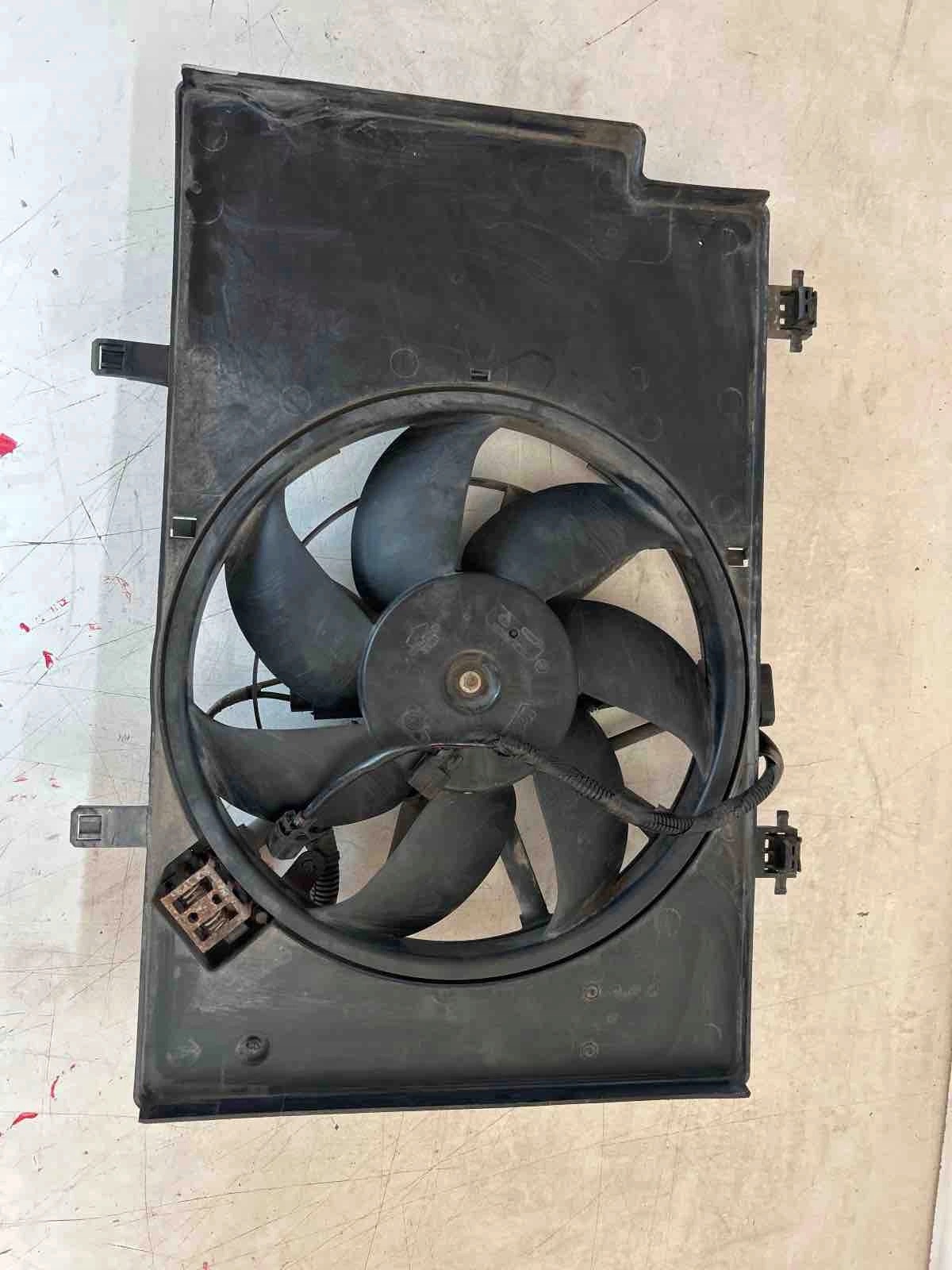 obal ventylátora ventilátor Ford Transit Courier B-Max Fiesta MK7