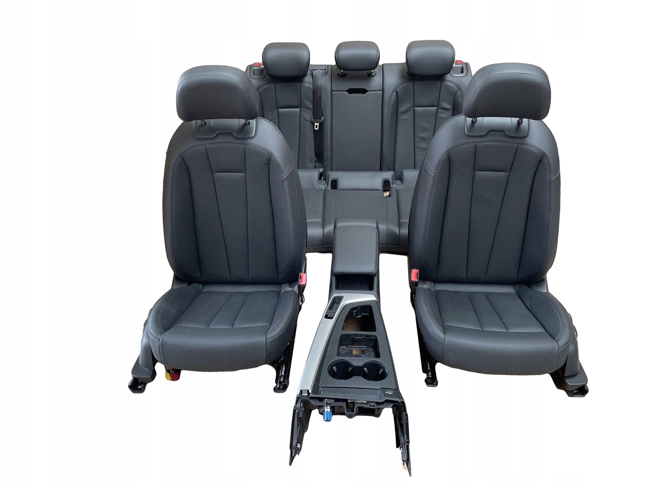 AUDI A4 8W B9 sedan SKORY seats upholstery