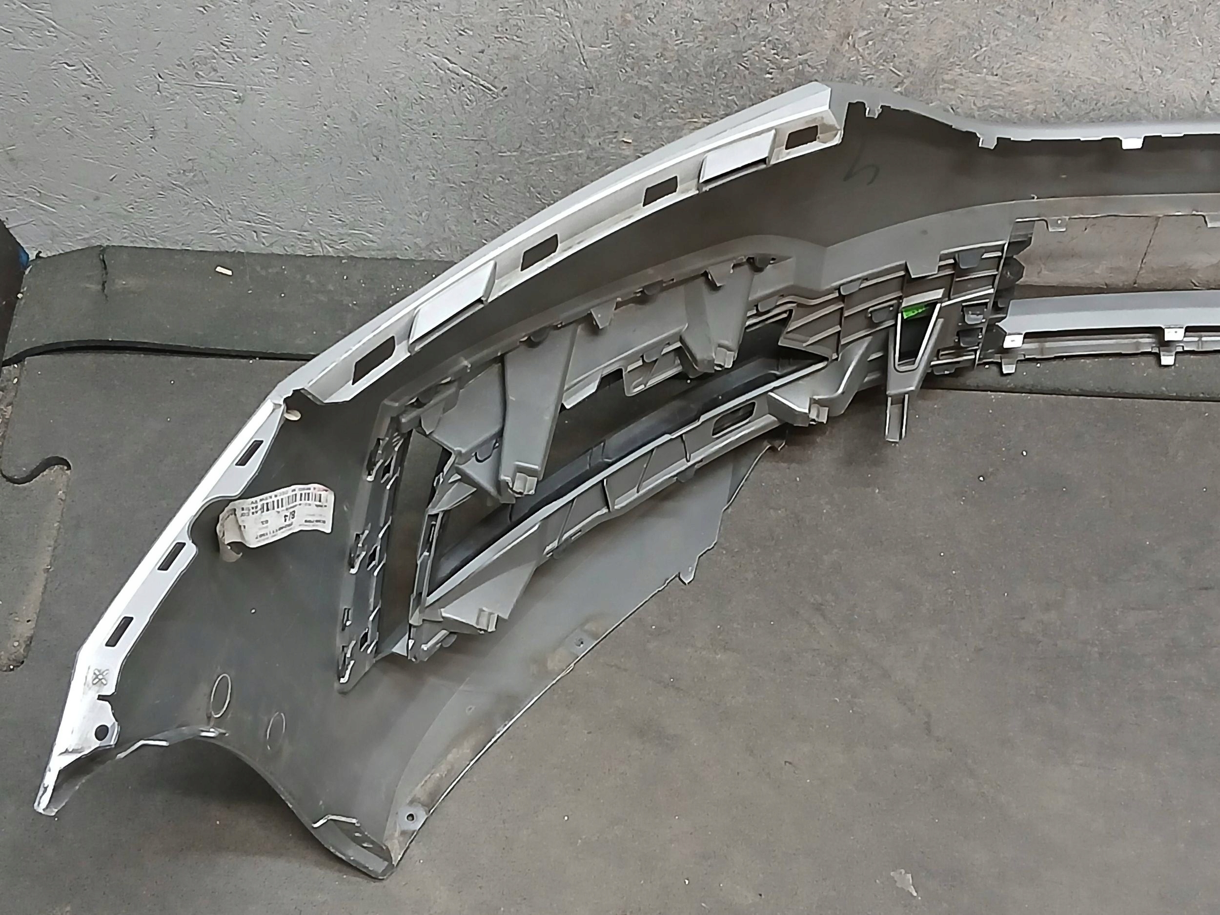 bumper front SKODA OCTAVIA IV 4
