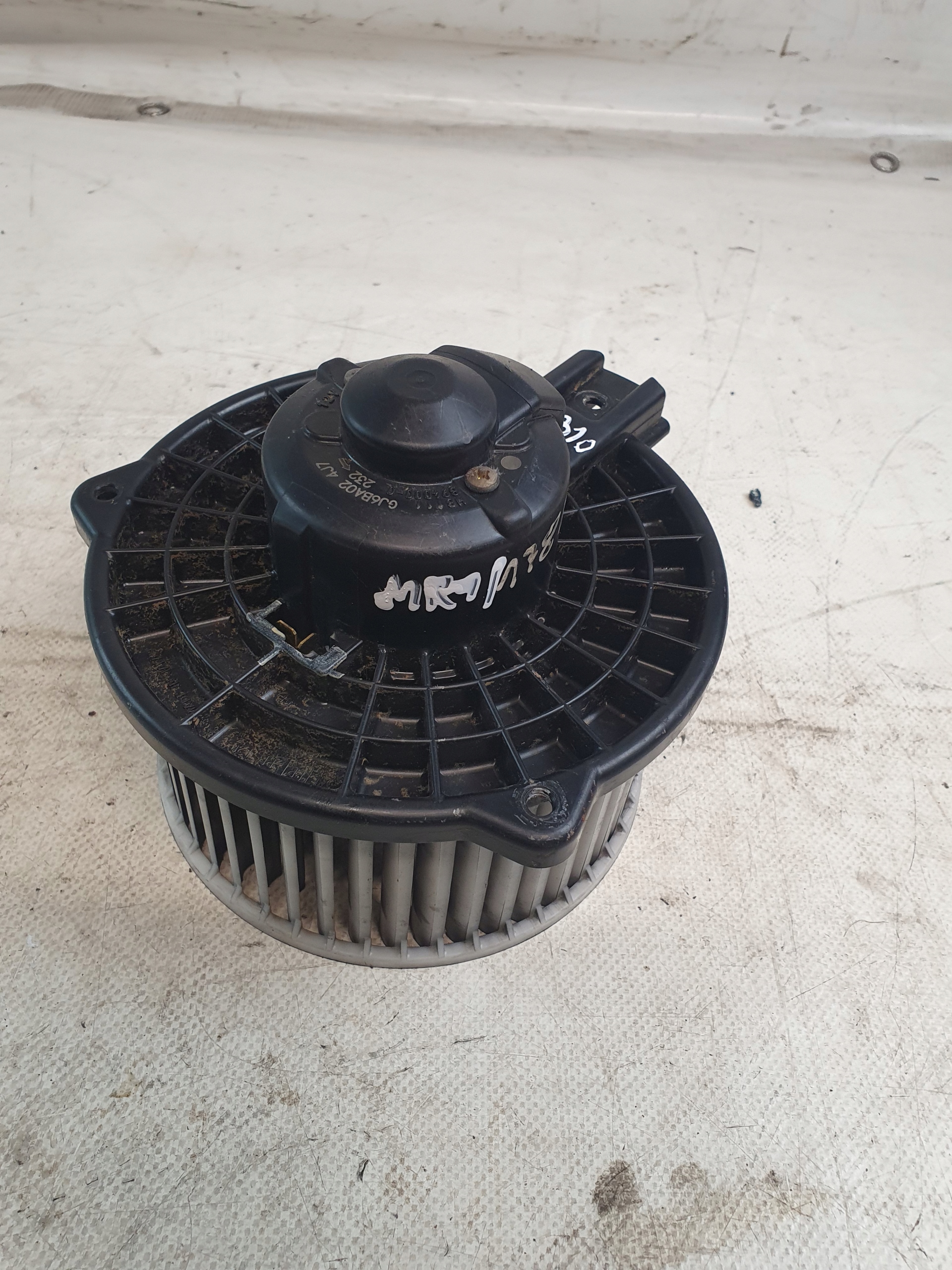 VENTOLA riscaldamento BOCCHETTE OE GJ6BA02 MAZDA 6 e GG 02-05r.