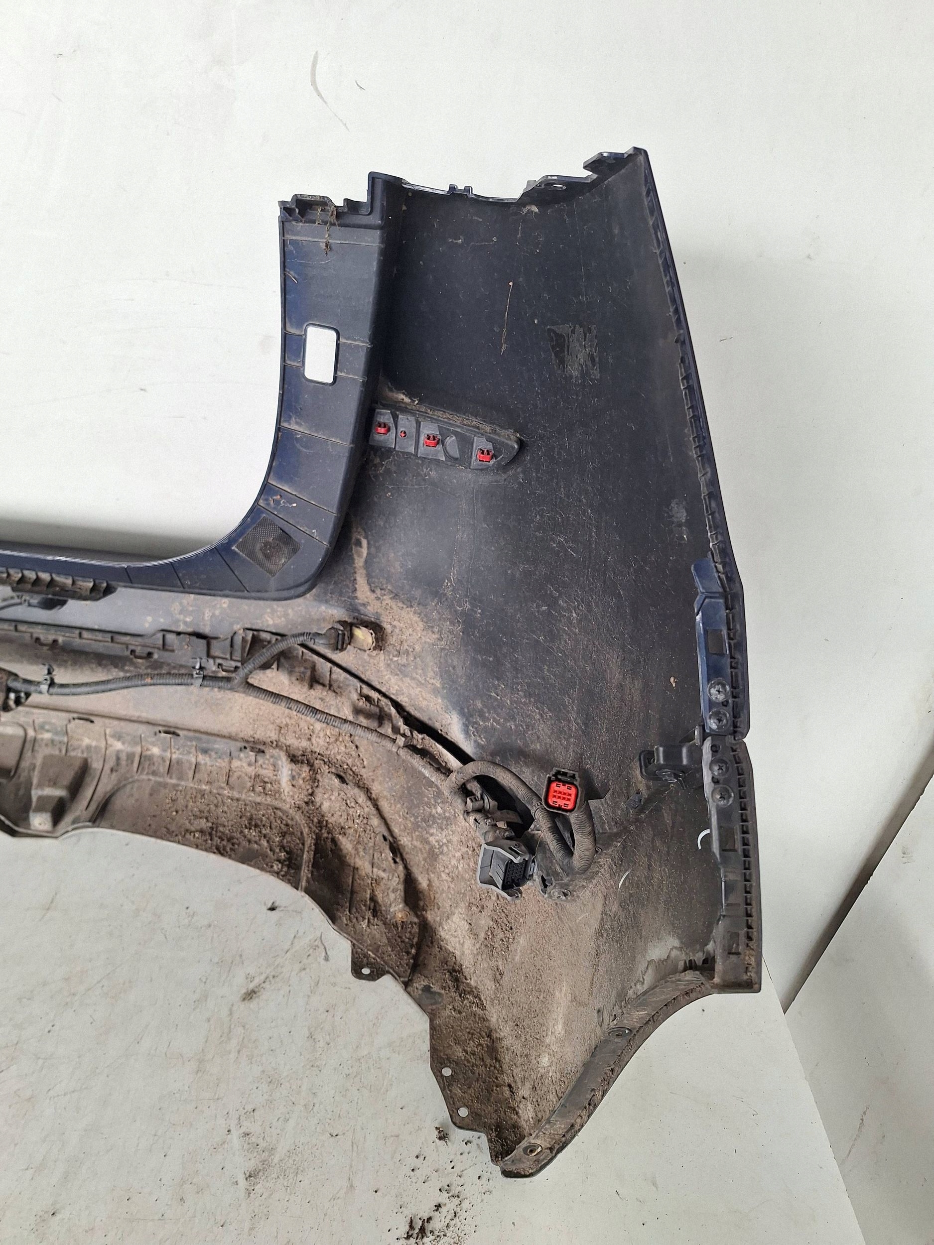 FORD TUCSON III LIFT 18-20 bumper rear part