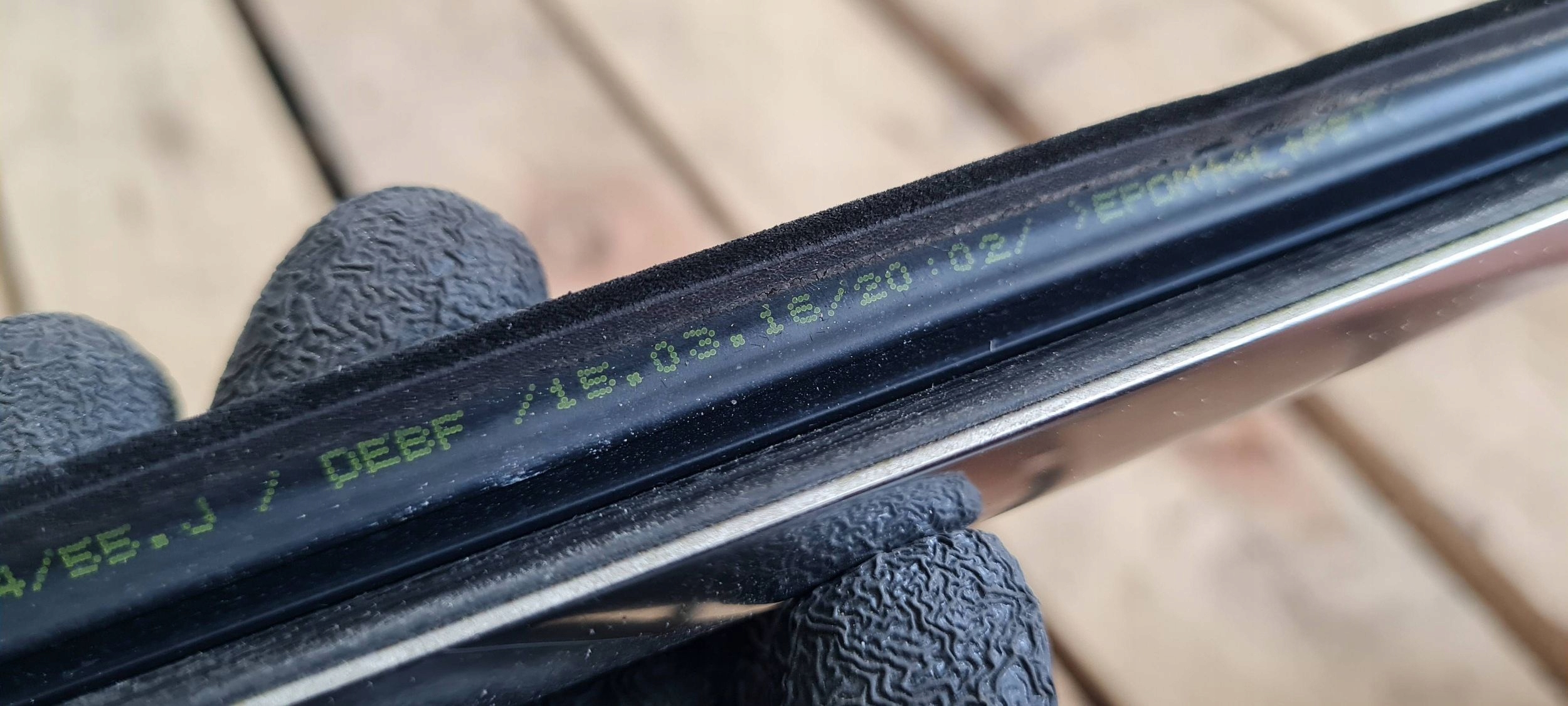 A4 B9 8W moulding dust door right right front CHROM 8W0853284B