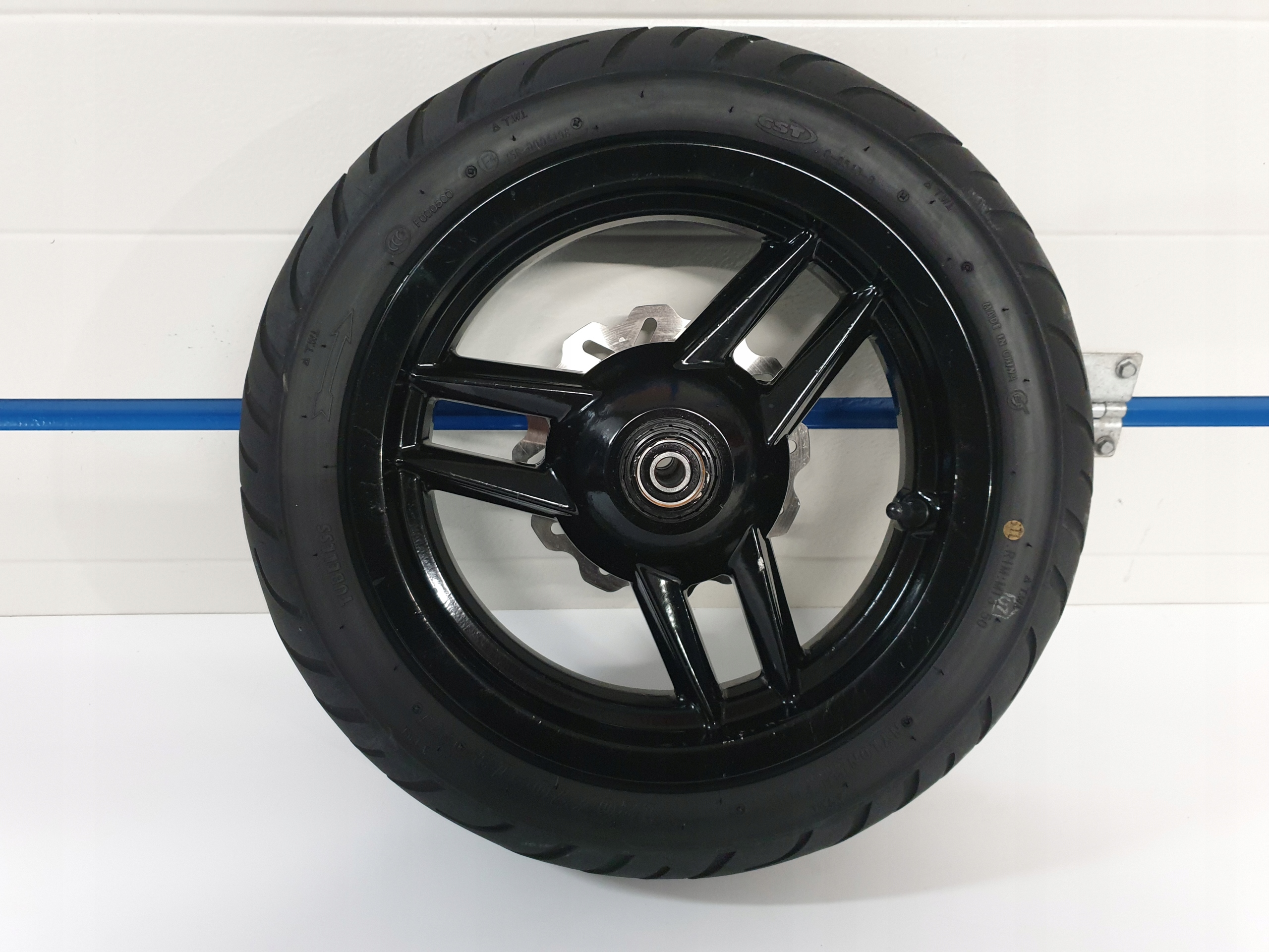 Peugeot STREETZONE 2T передний обод