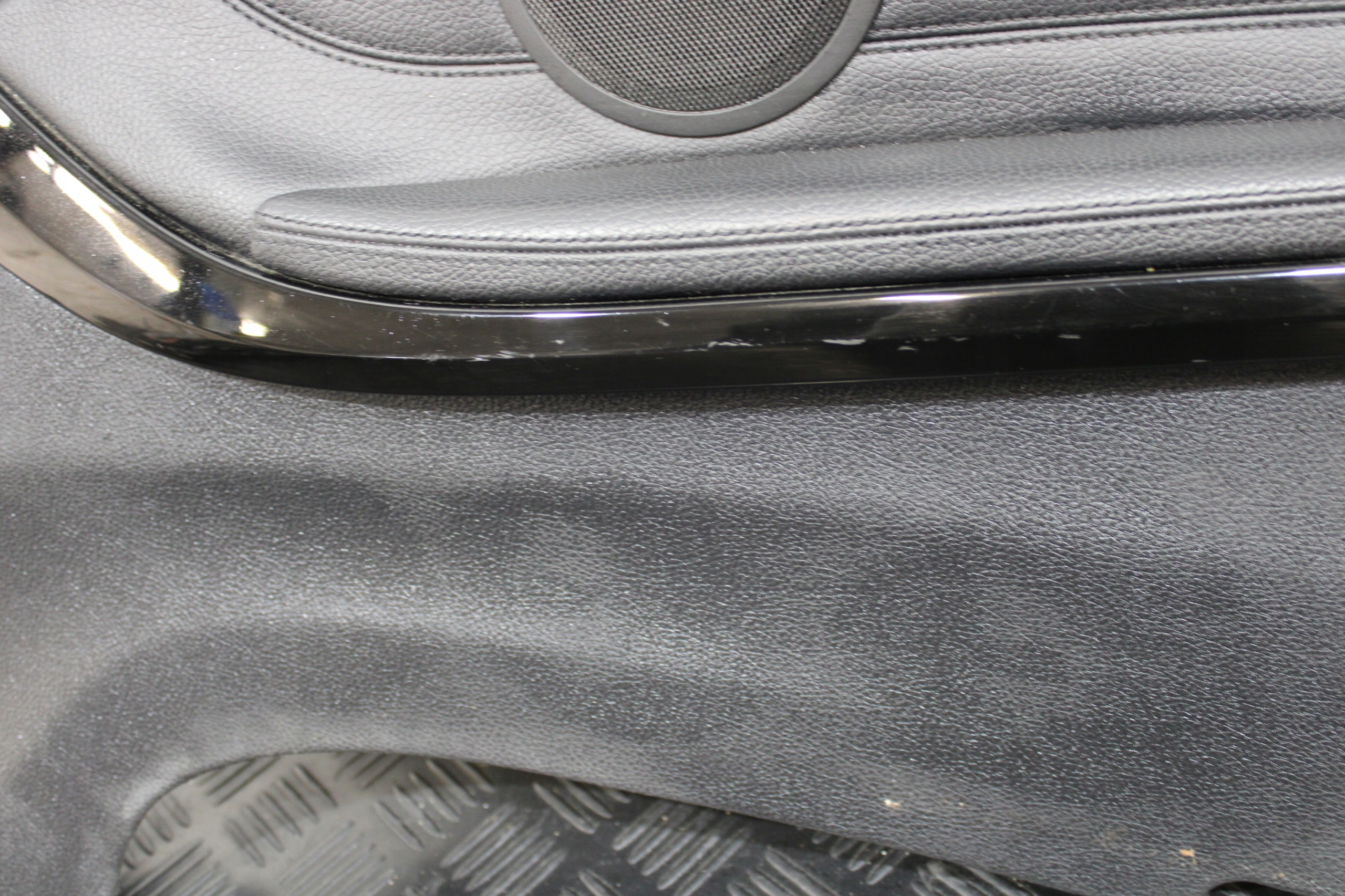 side upholstery door right rear part BMW 4 F33 CABRIO