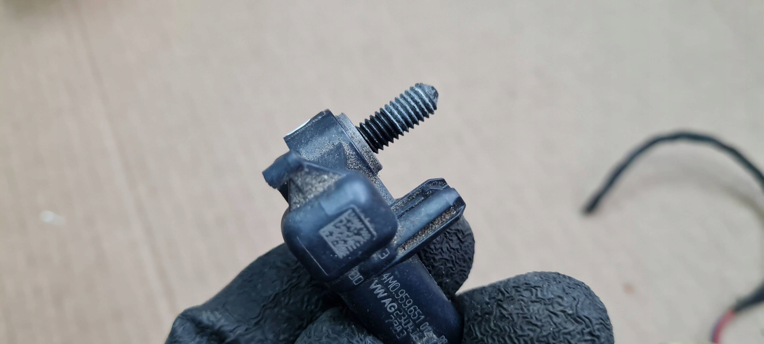 A4 B9 8W impact sensor connecting spoiler 4M0959651 A5 8W Q7 4M Q5 80A