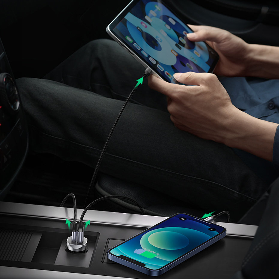 UGREEN ŁADOWARKA SAMOCHODOWA USB C / USB 24W PD QC TYPU C ZAPALNICZKA Długość przewodu 1 m