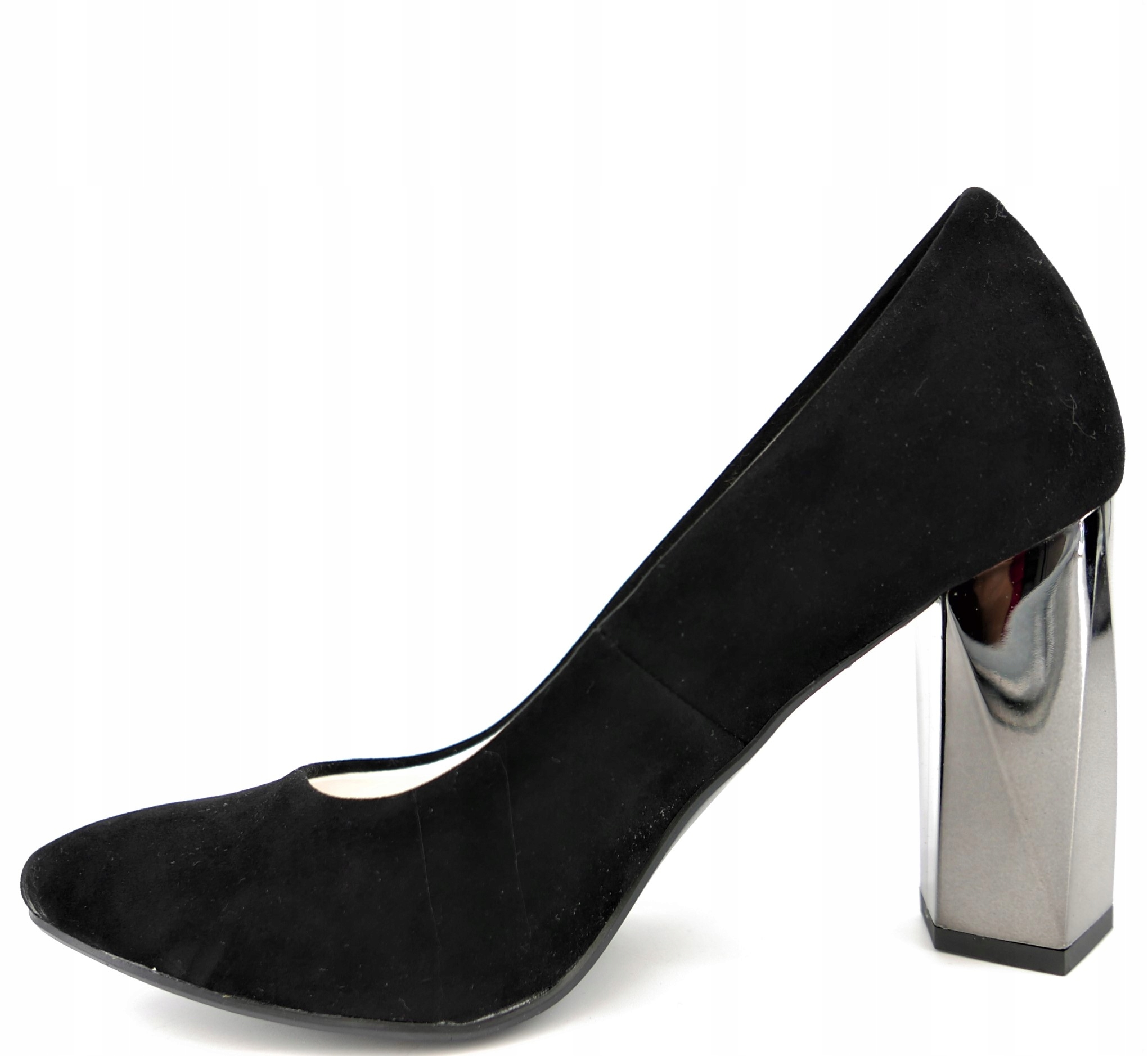 AGA BUT POLSKIE CZÓŁENKA CZARNE ZAMSZOWE R39 Marka inna