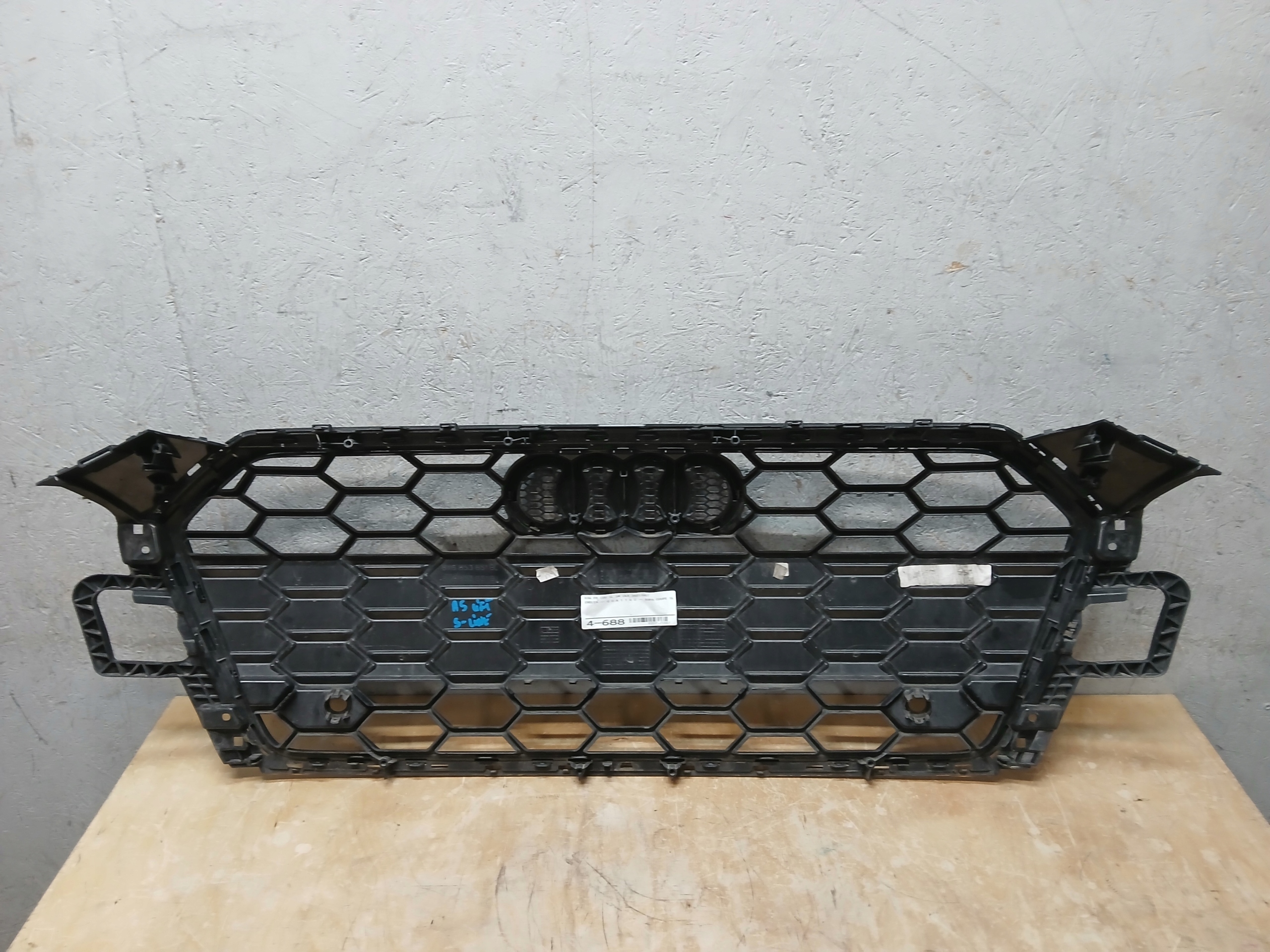Grille AUDI A5 8W6 LIFT S LINE 8W6853651BL