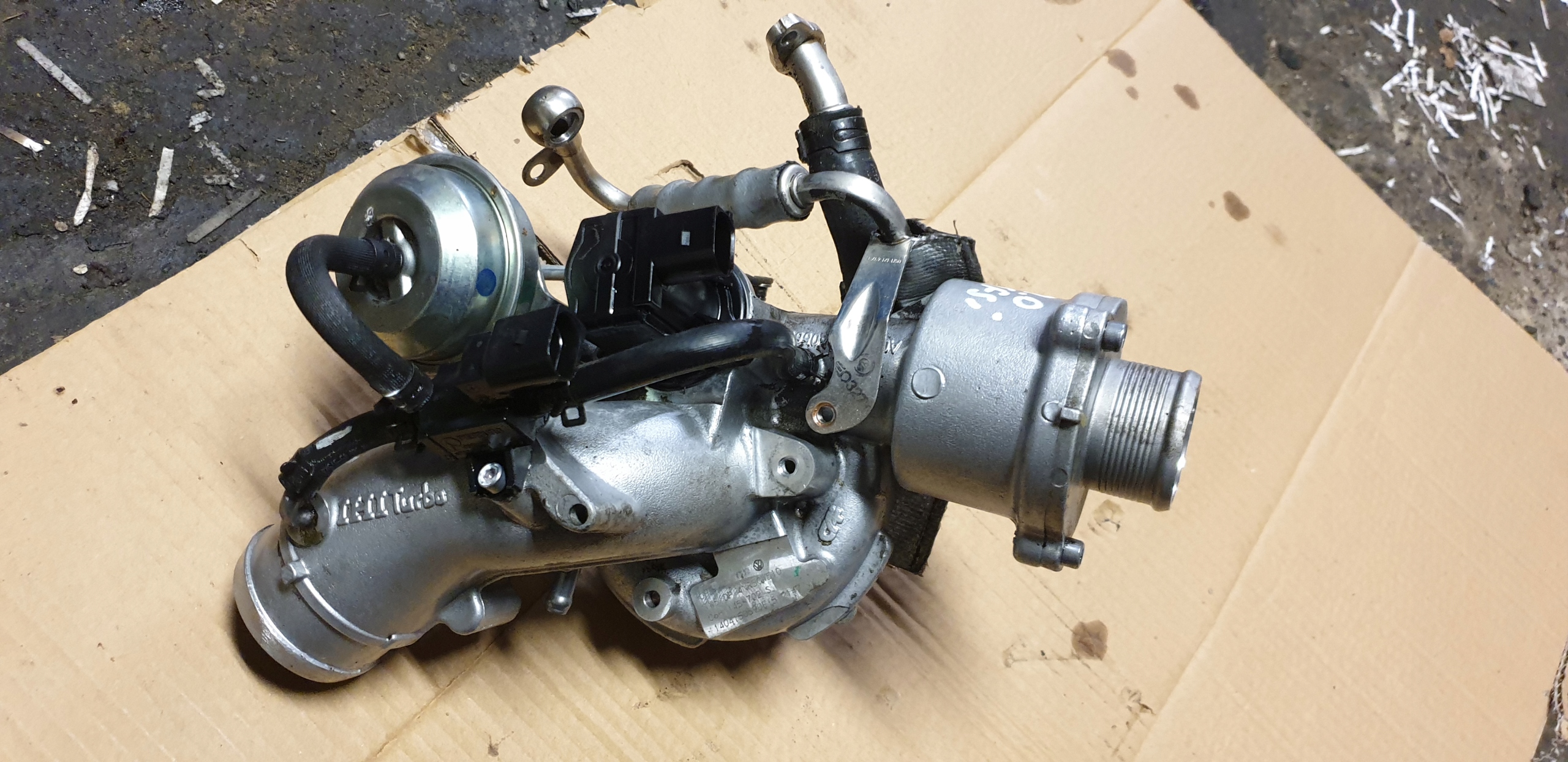 Turbolader Sensor AUDI A5 8T A4 B8 8K 2.0 TFSI