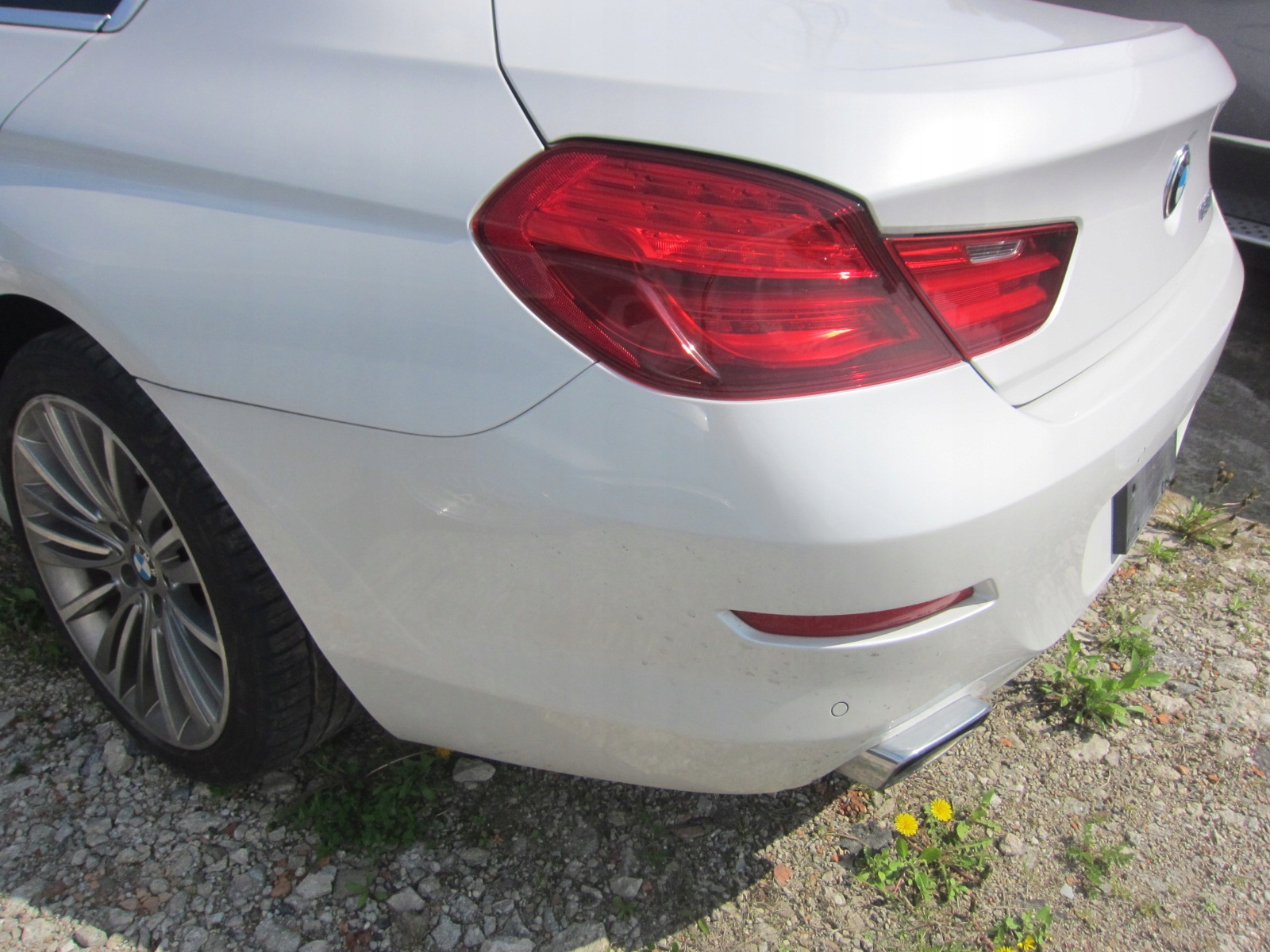 BMW F06 DUPA PAS TYLNY ĆWIARTKA KLAPA ZDERZAK A96 Producent części BMW OE