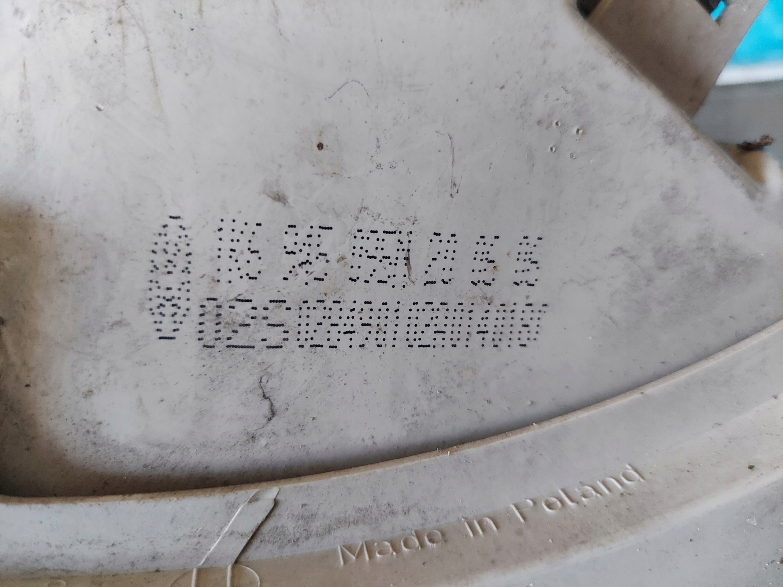 light GOLF V HB 1K6945095 left rear part