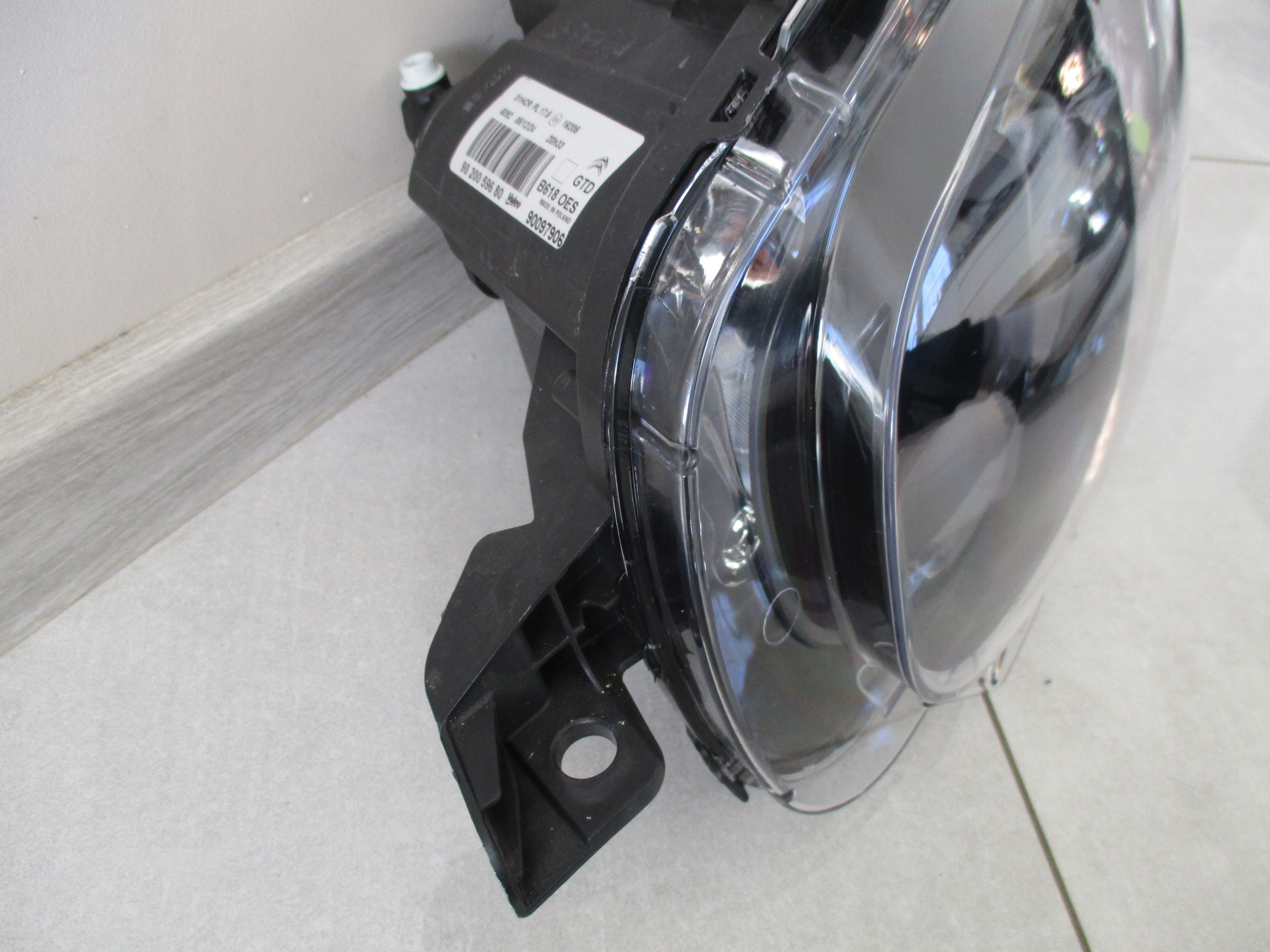 light left front Citroen C3 III 90097906
