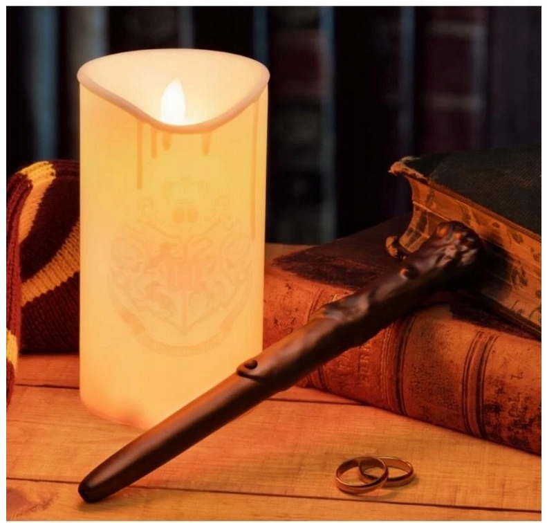 LAMPKA ŚWIECA HARRY POTTER STEROWANA RÓŻDŻKĄ Kod producenta 5055964786830