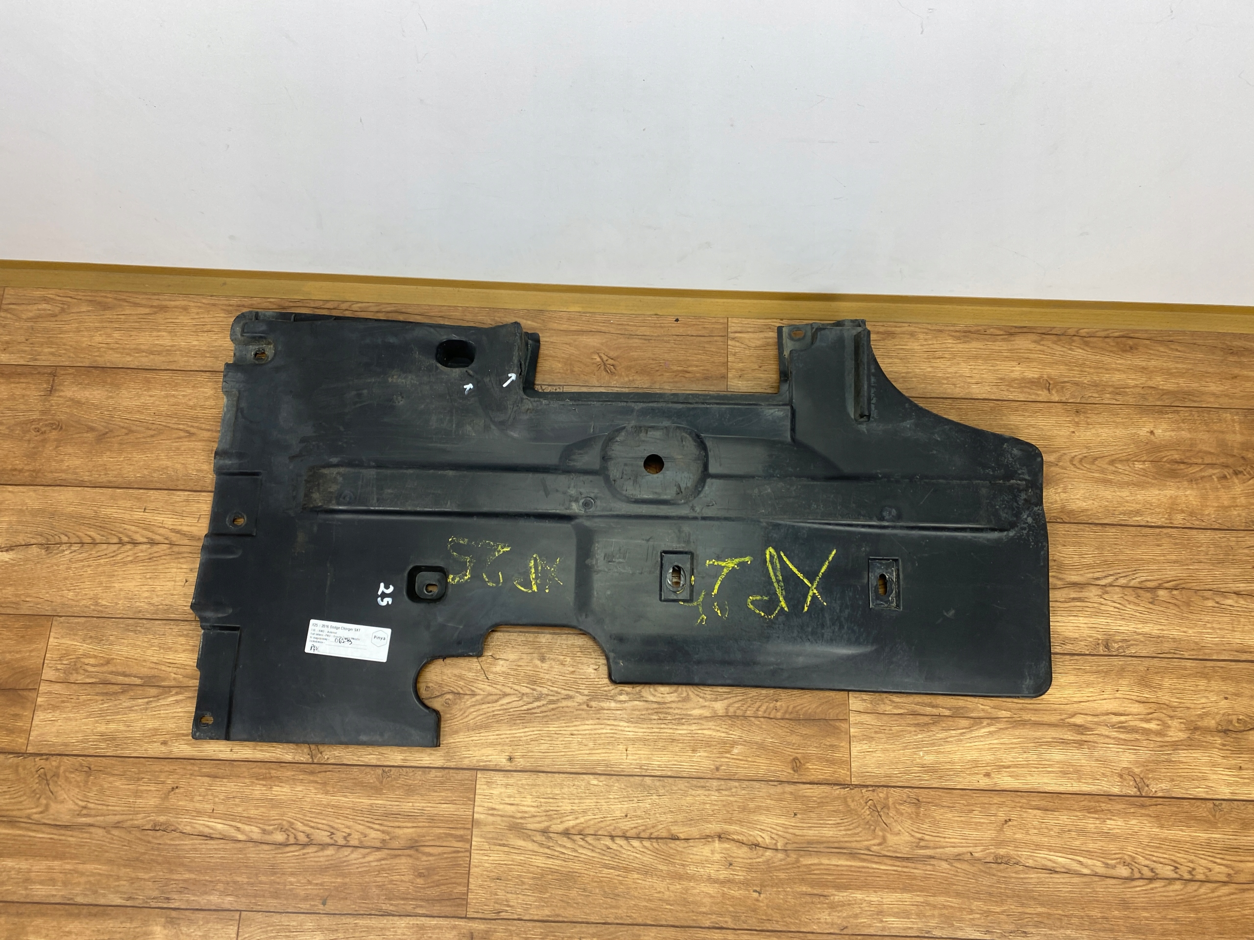 abdeckung Blende Abdeckung Unterfahrschutz Dodge Charger 2015+ USA