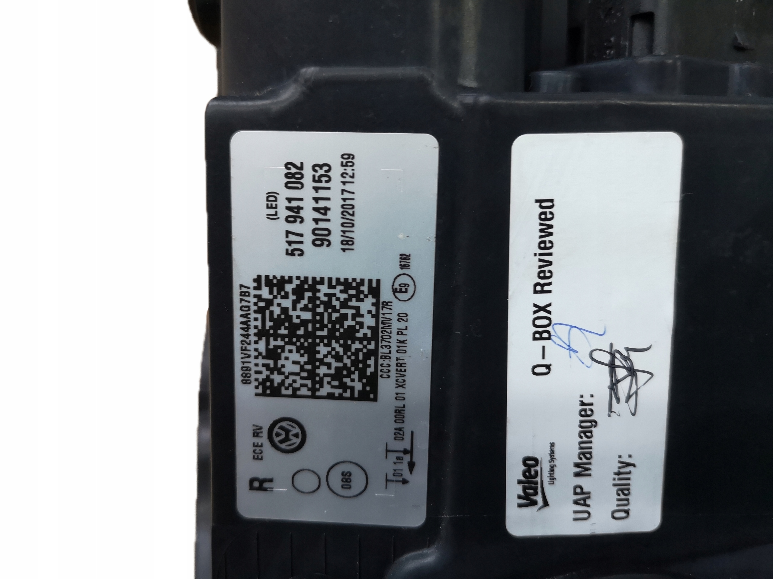 VW SPORTSVAN LIFT LAMPA LAMPY FULL LED LEDY Rodzaj świateł mijania LED